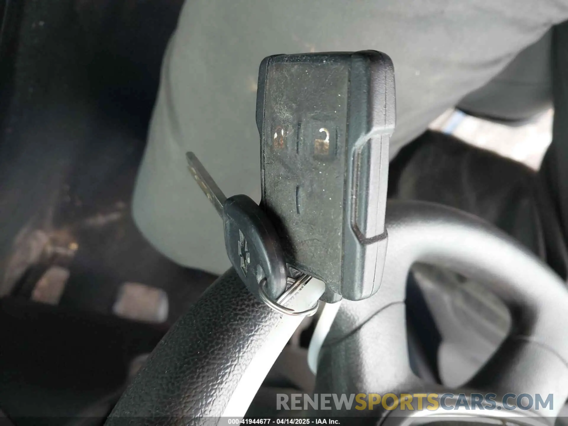 11 Photograph of a damaged car 1GCGTBEN0M1165911 CHEVROLET COLORADO 2021