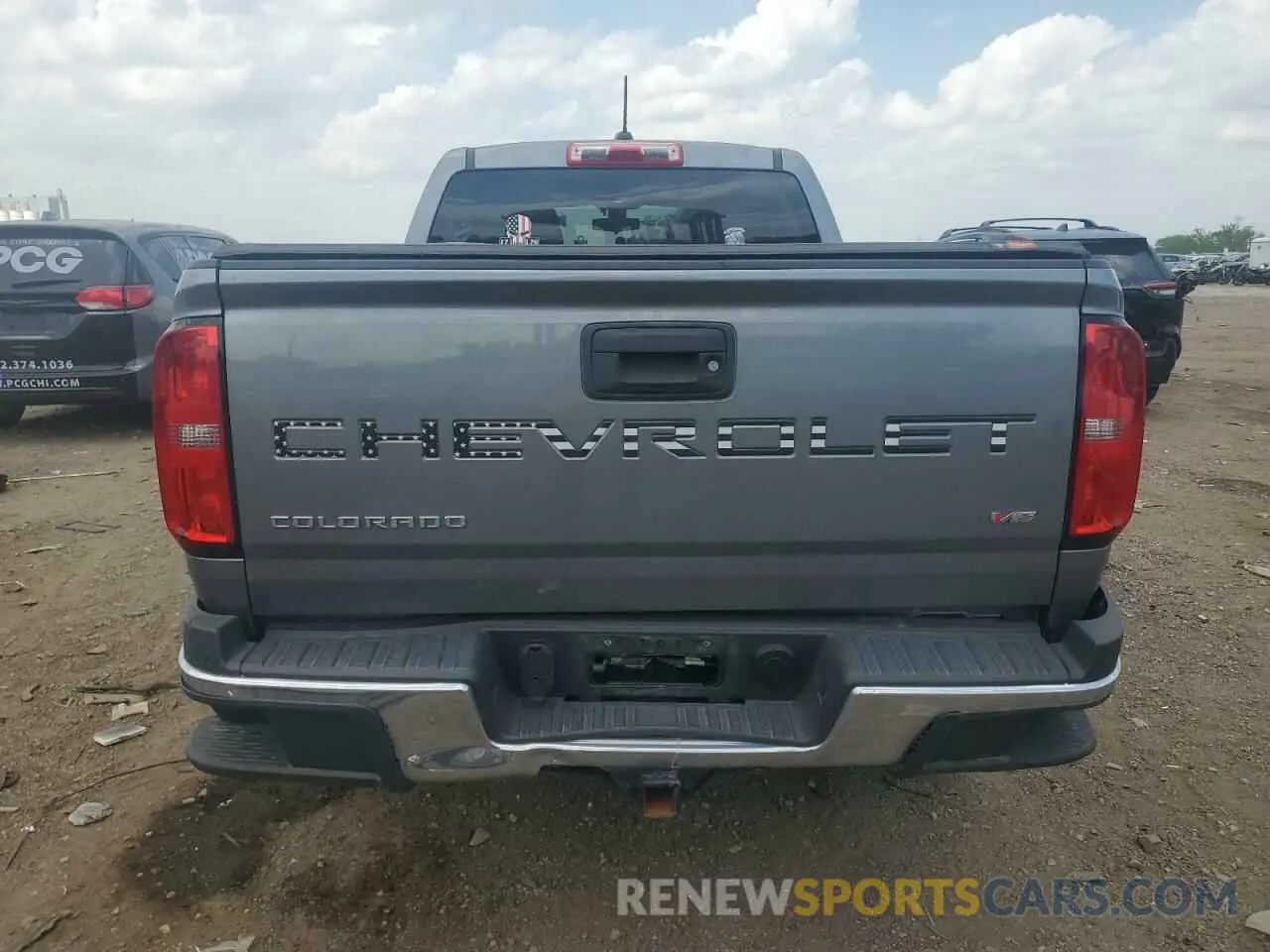 6 Photograph of a damaged car 1GCGTBEN3M1111843 CHEVROLET COLORADO 2021