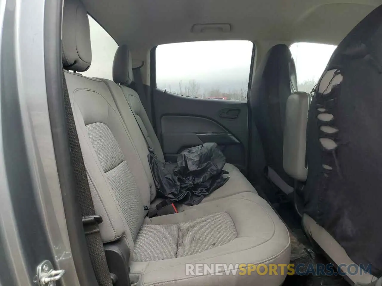 10 Photograph of a damaged car 1GCGTBEN3M1196652 CHEVROLET COLORADO 2021