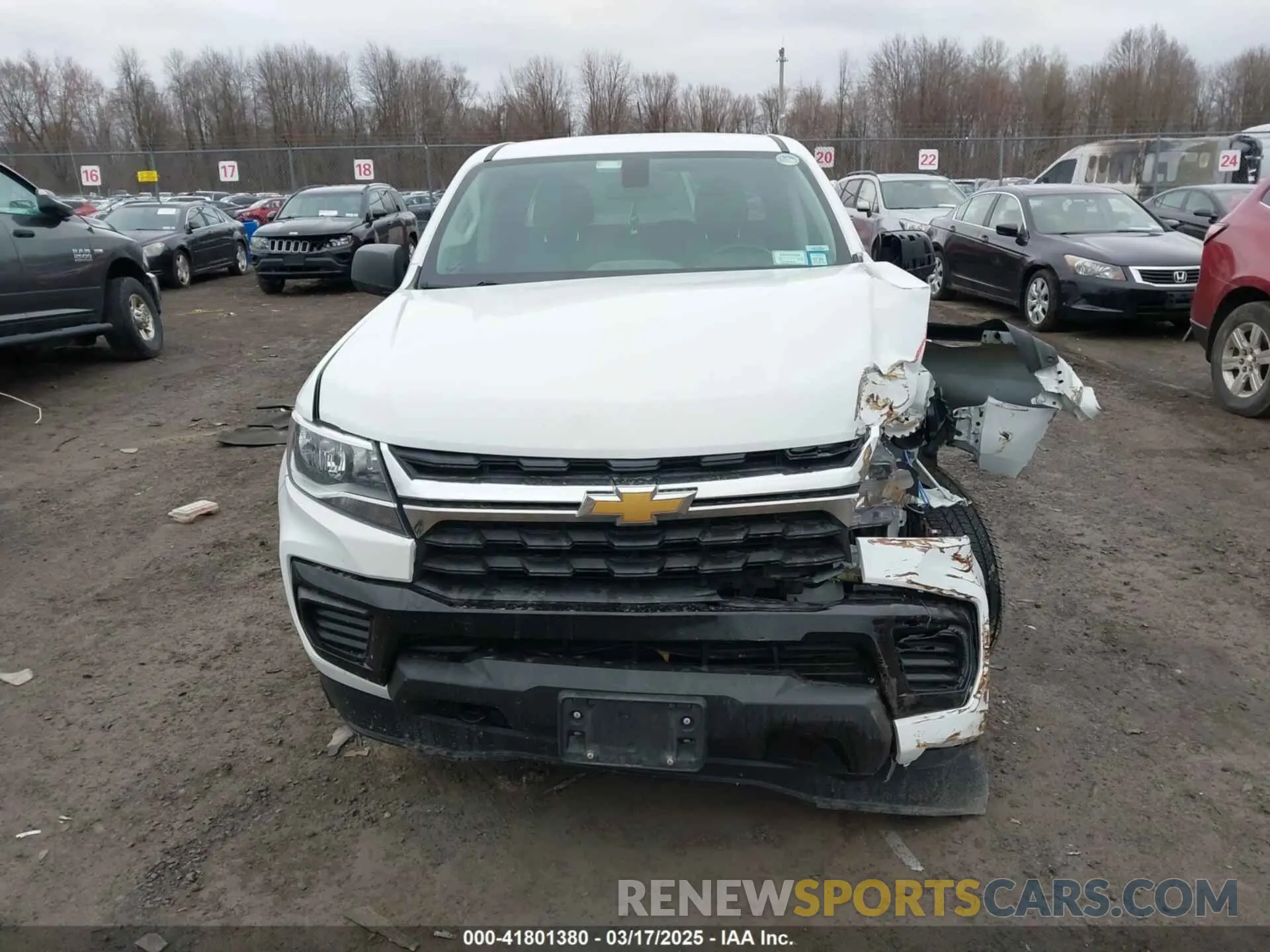 12 Photograph of a damaged car 1GCGTBEN6M1119967 CHEVROLET COLORADO 2021