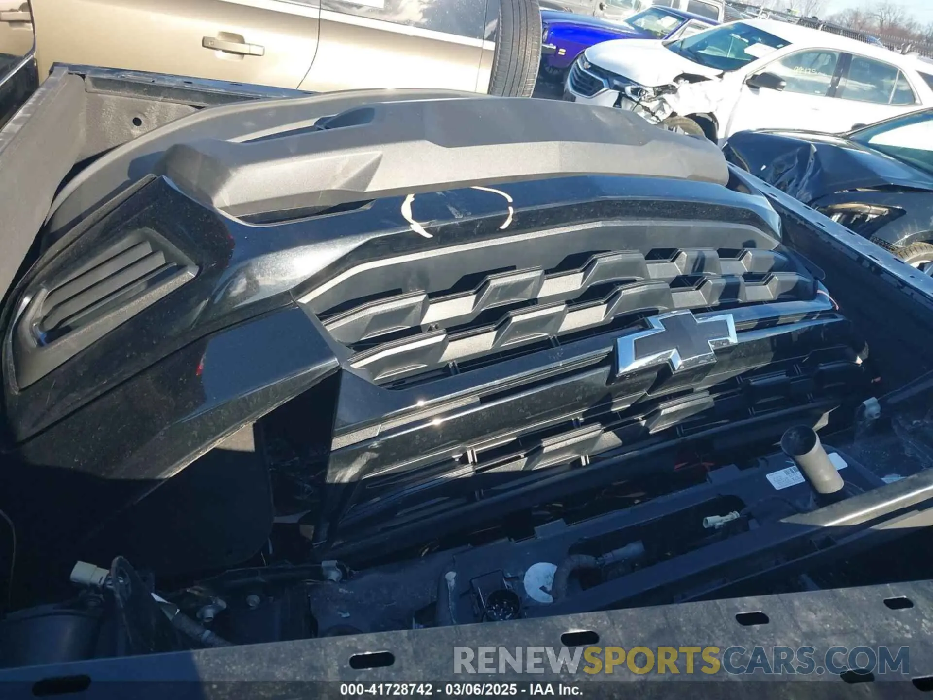 12 Photograph of a damaged car 1GCGTBEN7M1201304 CHEVROLET COLORADO 2021