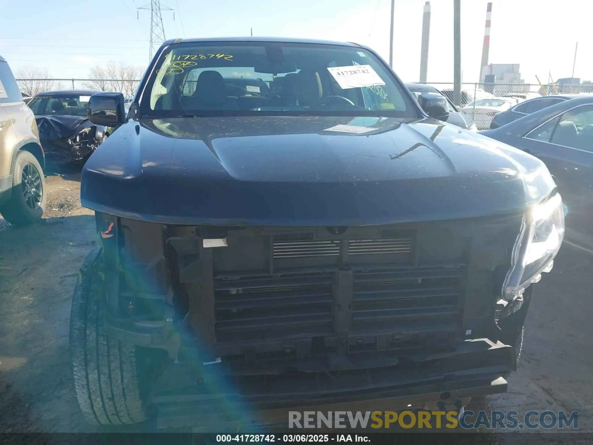 13 Photograph of a damaged car 1GCGTBEN7M1201304 CHEVROLET COLORADO 2021