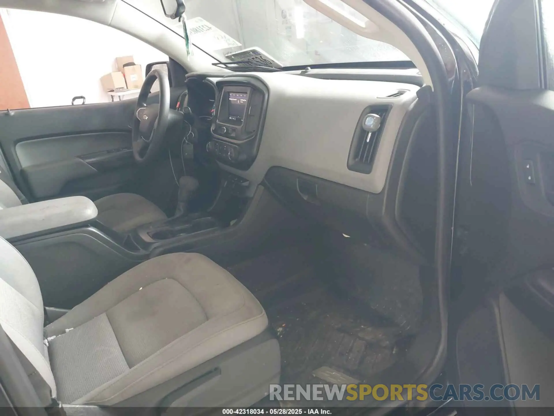 5 Photograph of a damaged car 1GCGTBEN8M1293135 CHEVROLET COLORADO 2021
