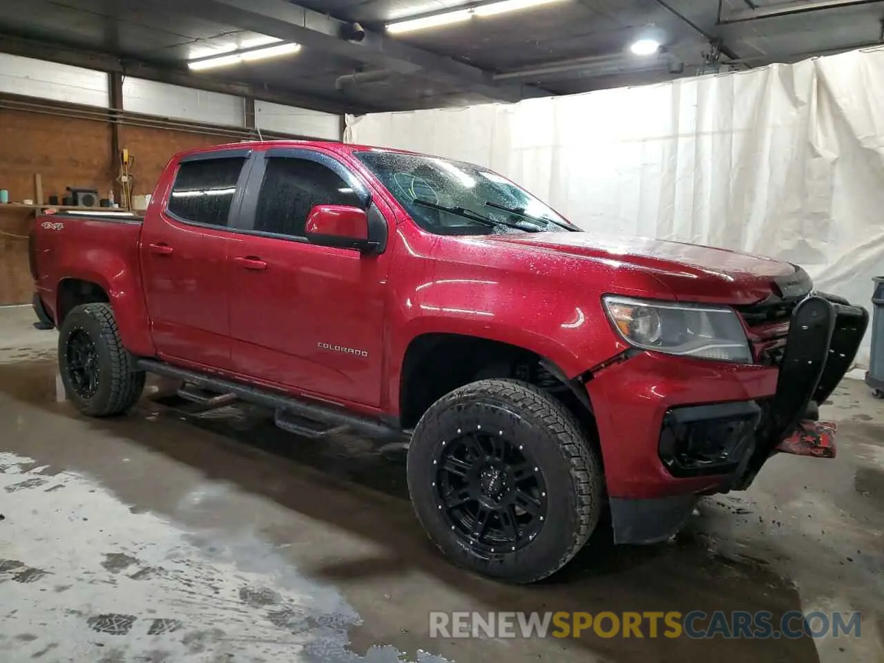 4 Photograph of a damaged car 1GCGTBEN9M1142692 CHEVROLET COLORADO 2021