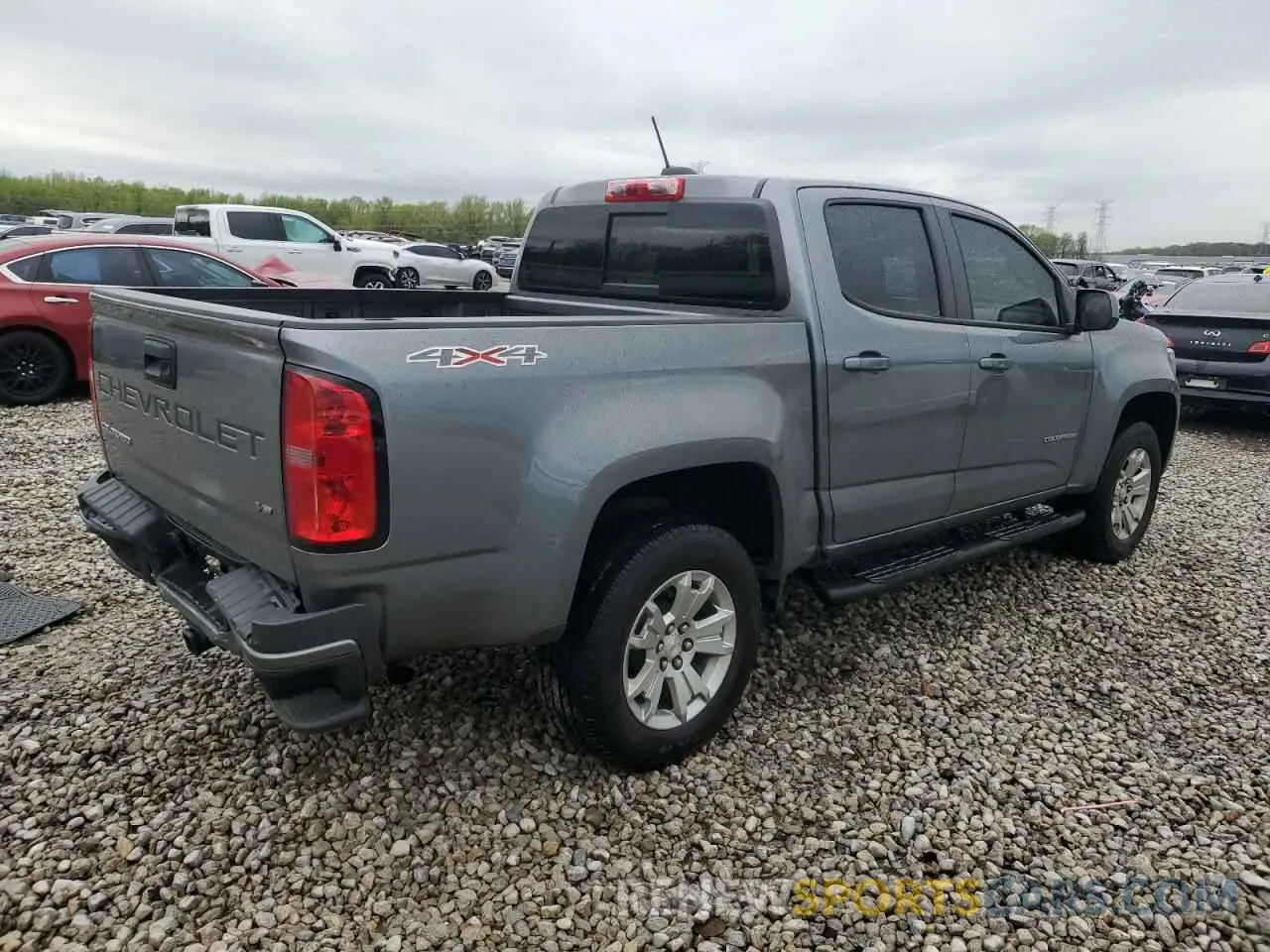 3 Photograph of a damaged car 1GCGTCEN0M1297640 CHEVROLET COLORADO 2021