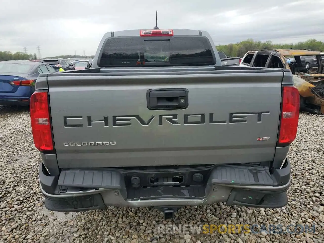 6 Photograph of a damaged car 1GCGTCEN0M1297640 CHEVROLET COLORADO 2021