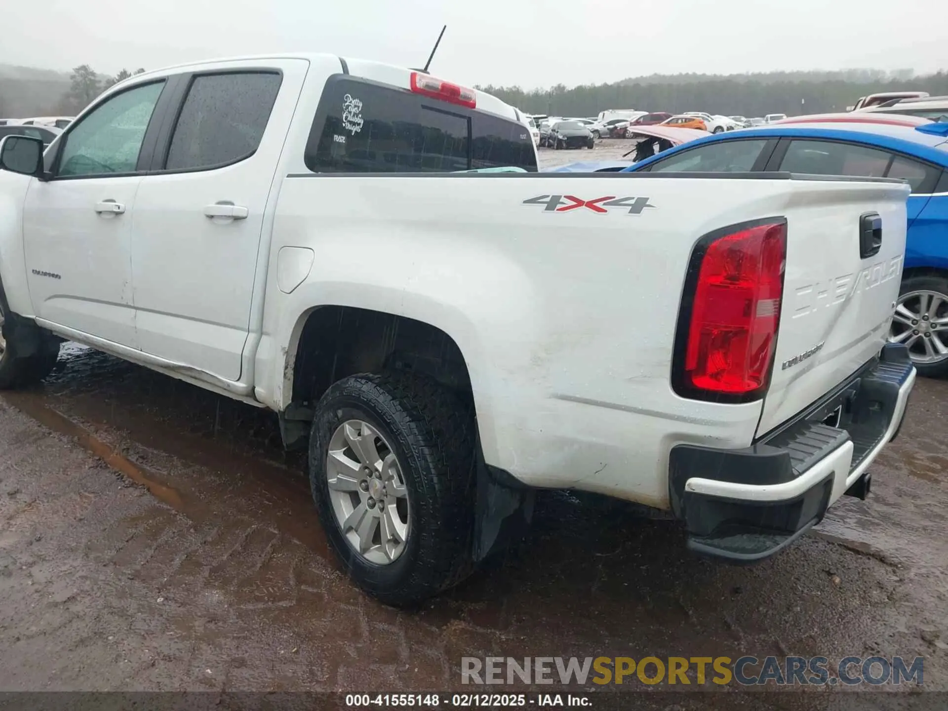 3 Photograph of a damaged car 1GCGTCEN1M1244106 CHEVROLET COLORADO 2021