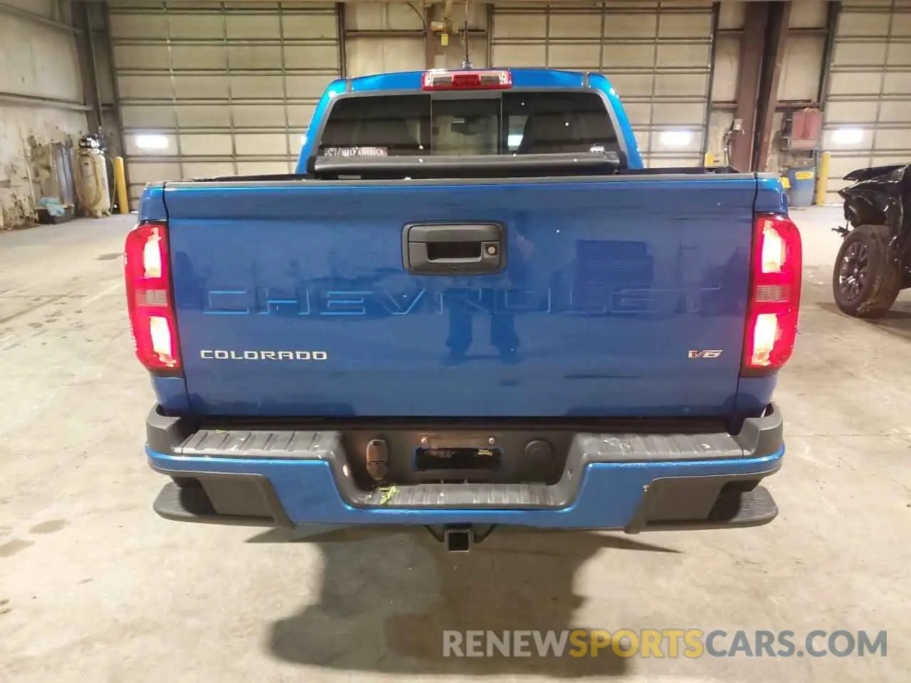 6 Photograph of a damaged car 1GCGTCEN4M1190297 CHEVROLET COLORADO 2021