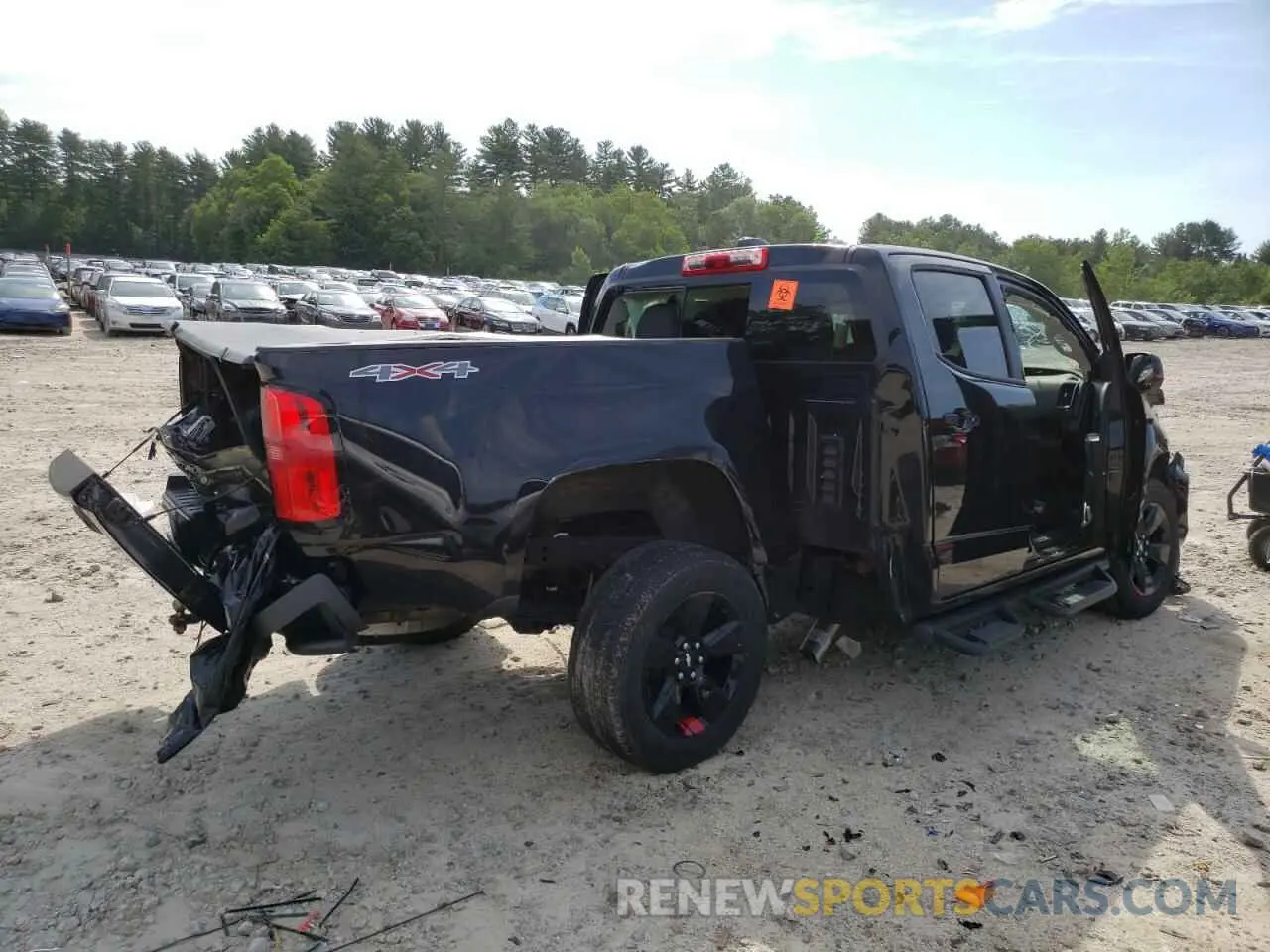 3 Photograph of a damaged car 1GCGTCEN5M1110005 CHEVROLET COLORADO 2021