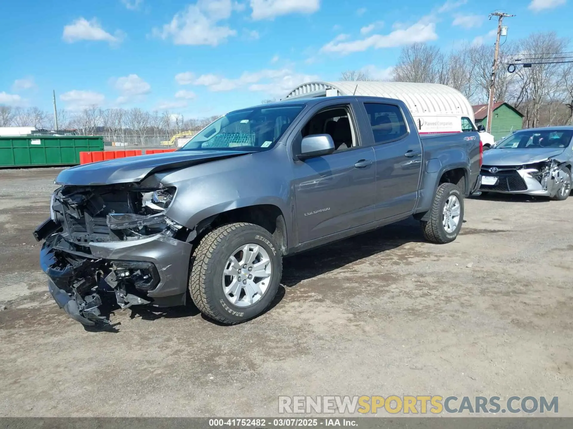 2 Photograph of a damaged car 1GCGTCEN5M1294085 CHEVROLET COLORADO 2021
