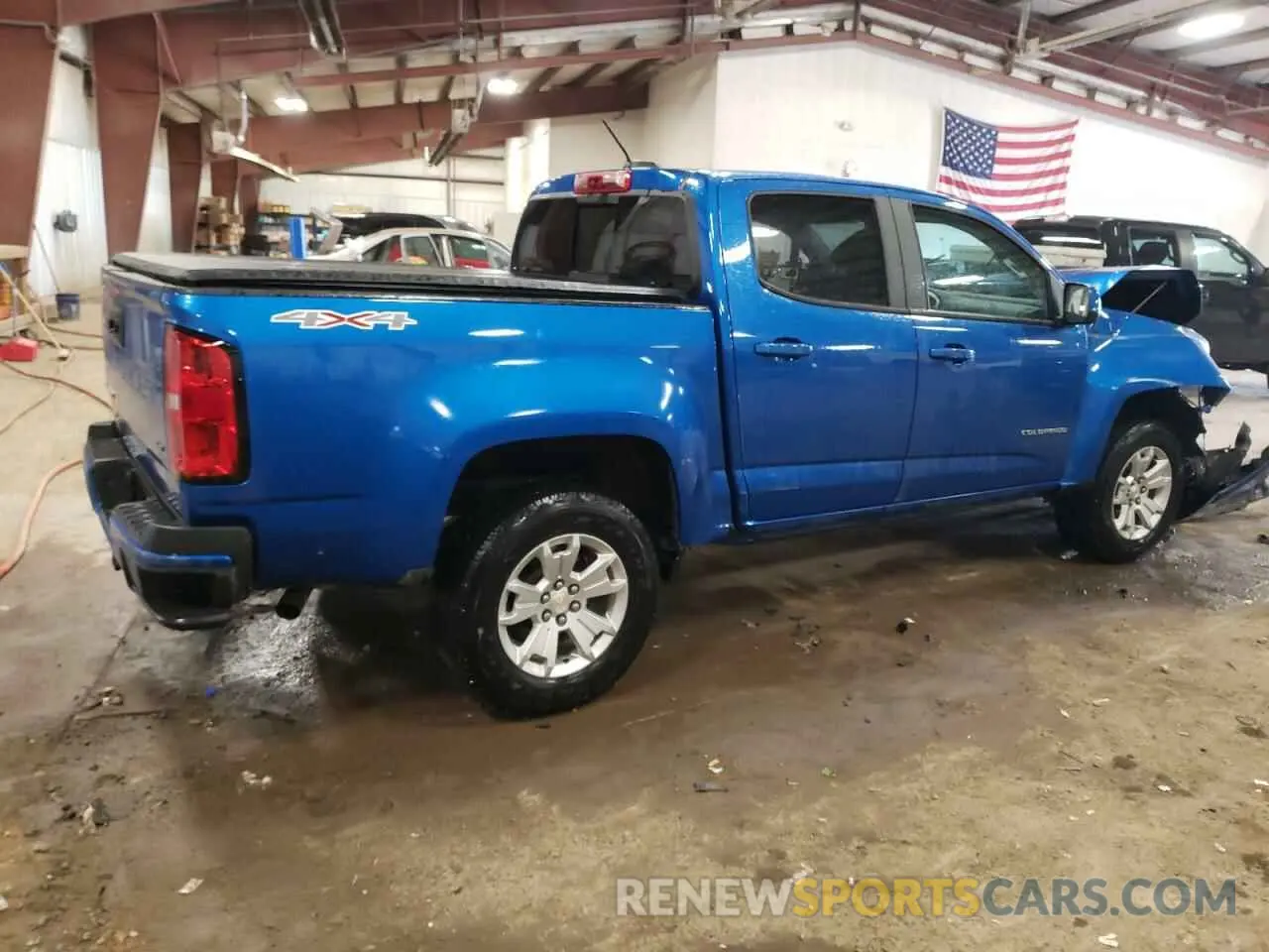 3 Photograph of a damaged car 1GCGTCEN7M1175387 CHEVROLET COLORADO 2021