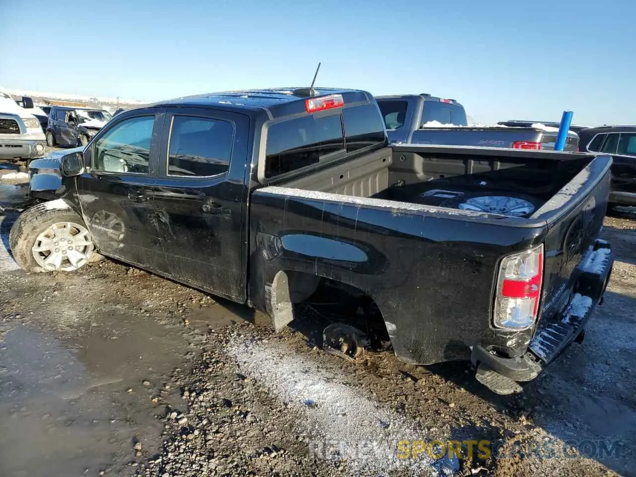 2 Photograph of a damaged car 1GCGTCEN7M1291284 CHEVROLET COLORADO 2021