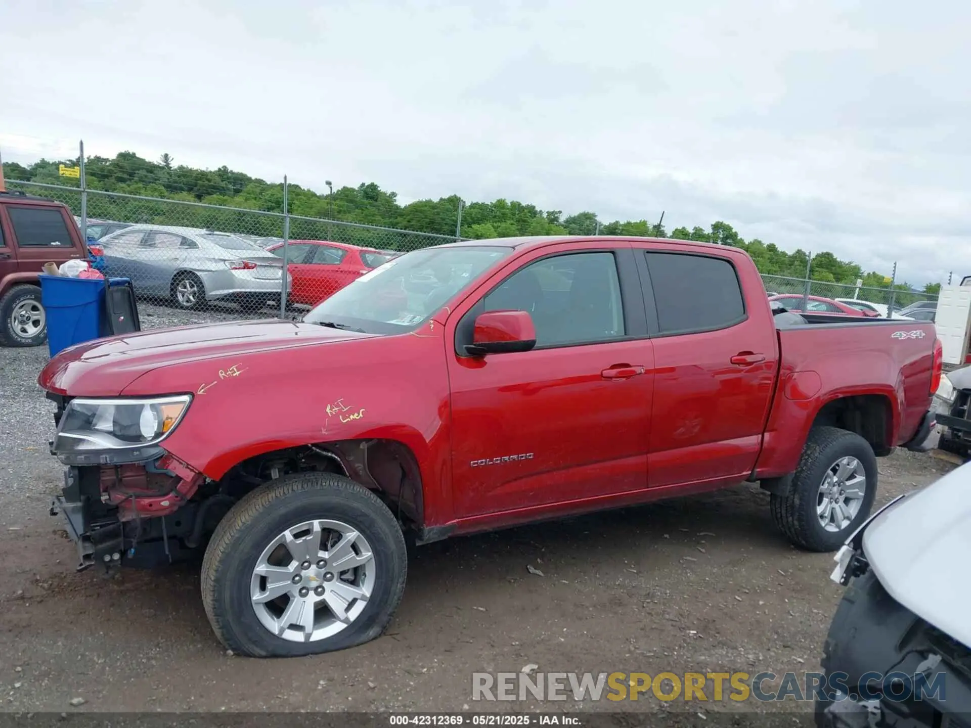 14 Photograph of a damaged car 1GCGTCEN8M1169498 CHEVROLET COLORADO 2021