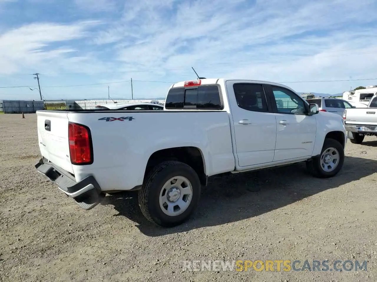 3 Photograph of a damaged car 1GCGTCEN9M1131391 CHEVROLET COLORADO 2021
