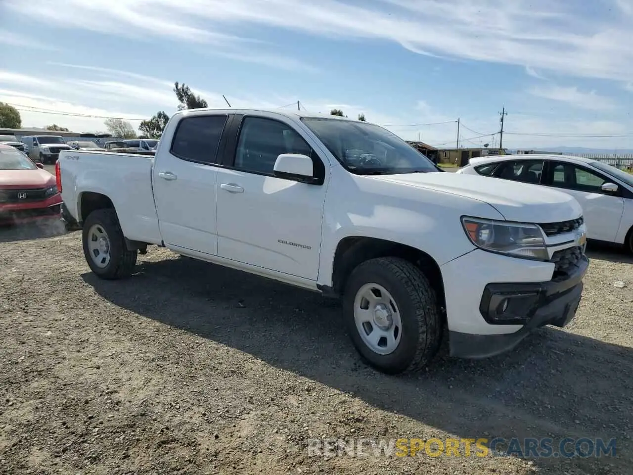 4 Photograph of a damaged car 1GCGTCEN9M1131391 CHEVROLET COLORADO 2021