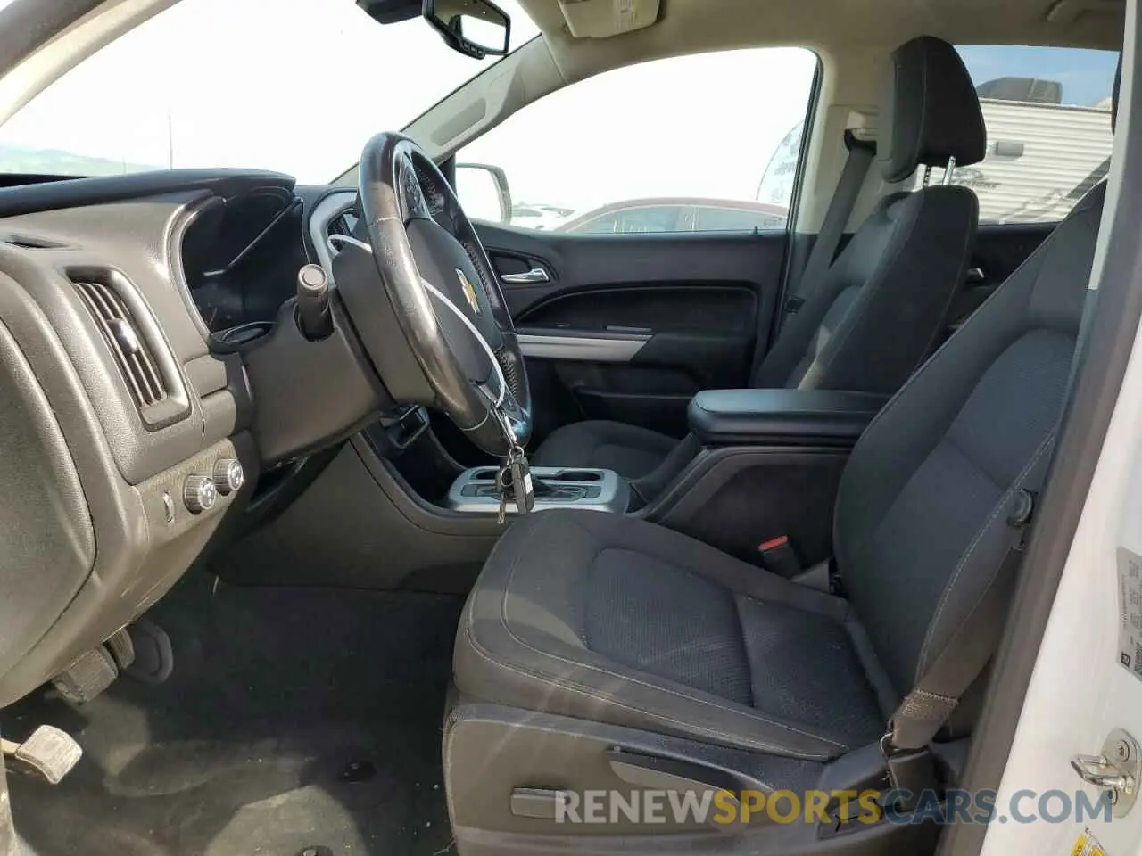 7 Photograph of a damaged car 1GCGTCEN9M1131391 CHEVROLET COLORADO 2021
