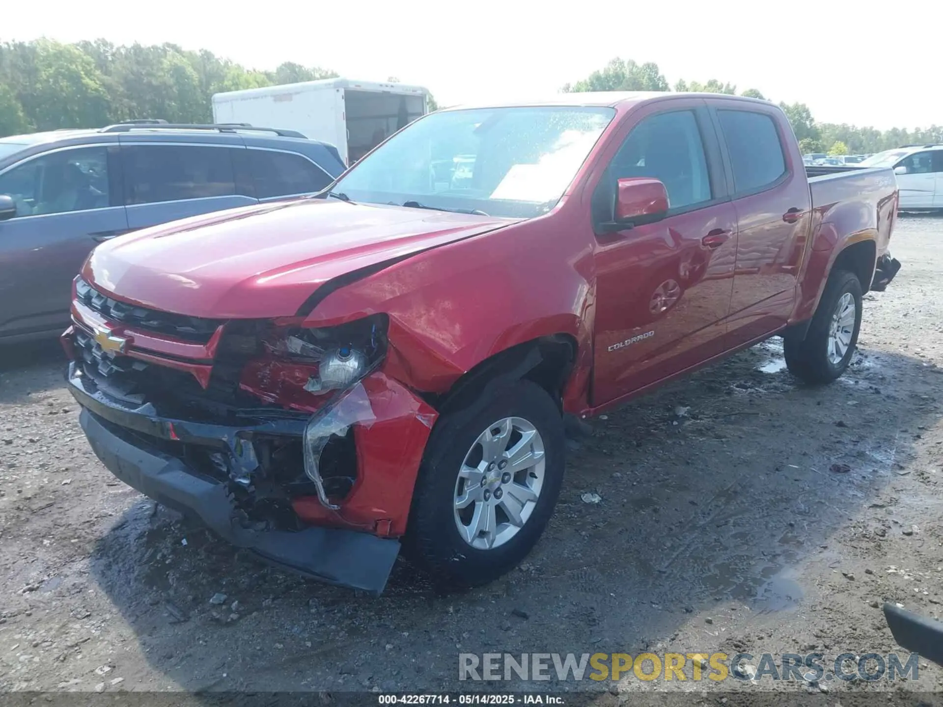 2 Photograph of a damaged car 1GCGTCEN9M1132430 CHEVROLET COLORADO 2021