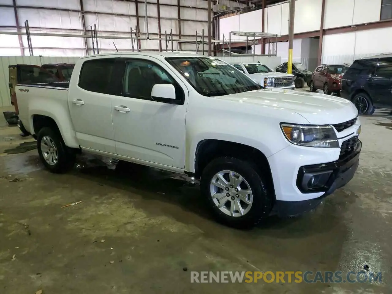 4 Photograph of a damaged car 1GCGTCEN9M1297166 CHEVROLET COLORADO 2021