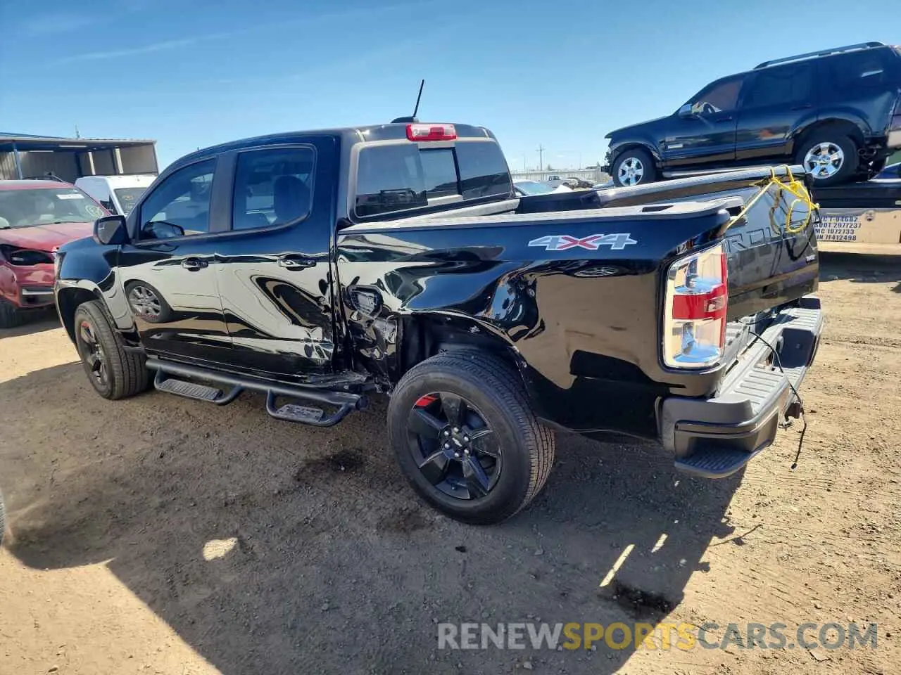 2 Photograph of a damaged car 1GCGTCENXM1271076 CHEVROLET COLORADO 2021