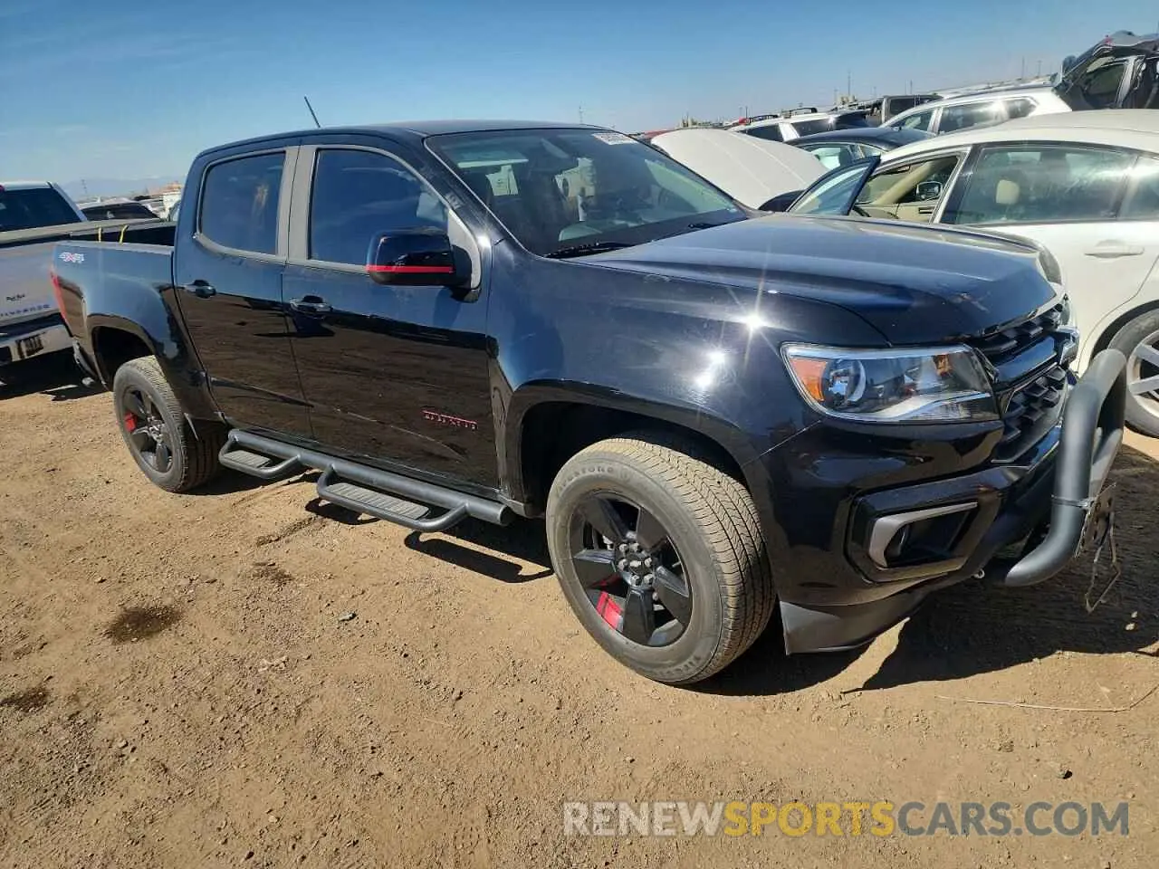 4 Photograph of a damaged car 1GCGTCENXM1271076 CHEVROLET COLORADO 2021