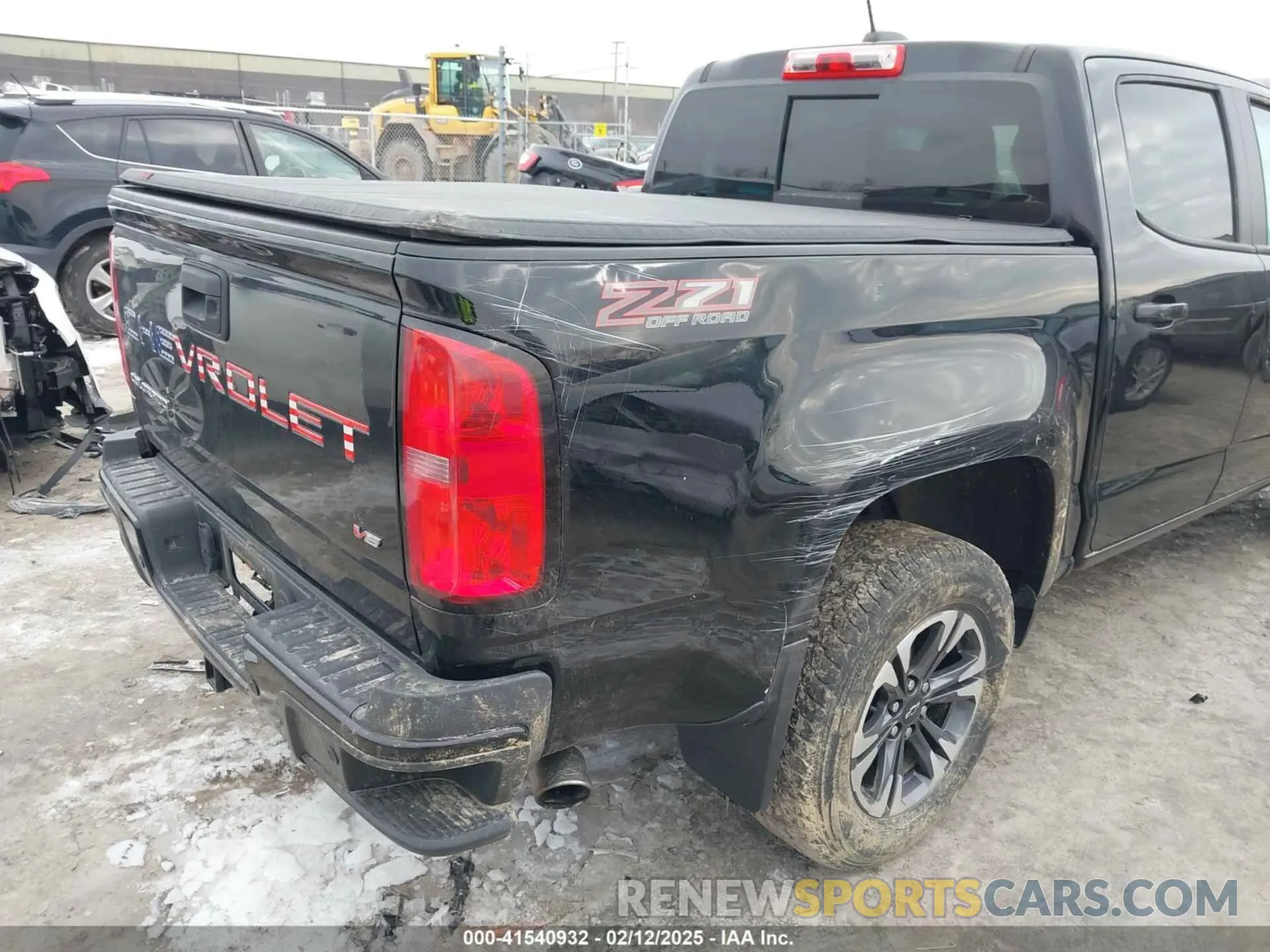 6 Photograph of a damaged car 1GCGTDEN0M1117014 CHEVROLET COLORADO 2021