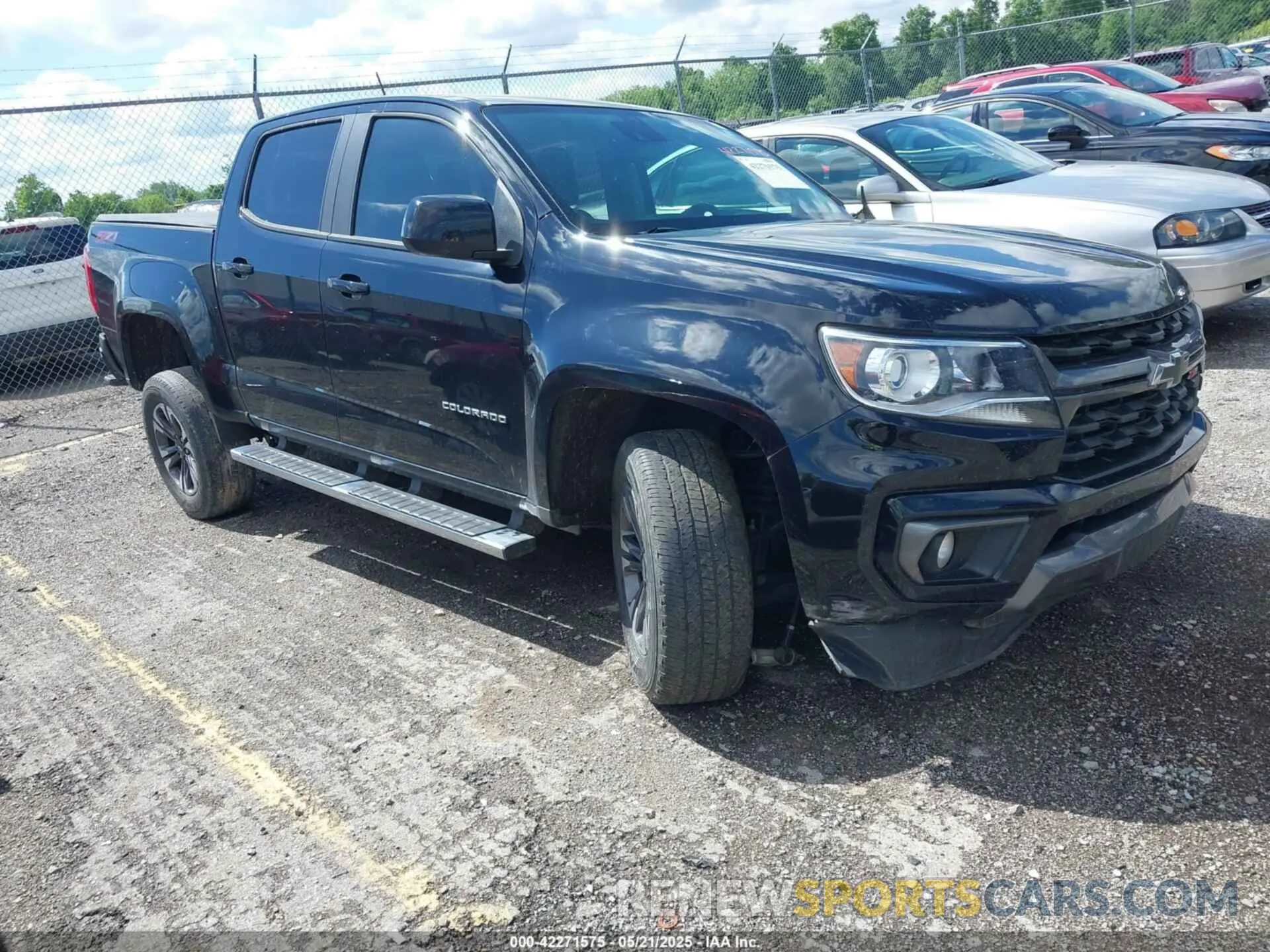 1 Photograph of a damaged car 1GCGTDEN1M1274874 CHEVROLET COLORADO 2021