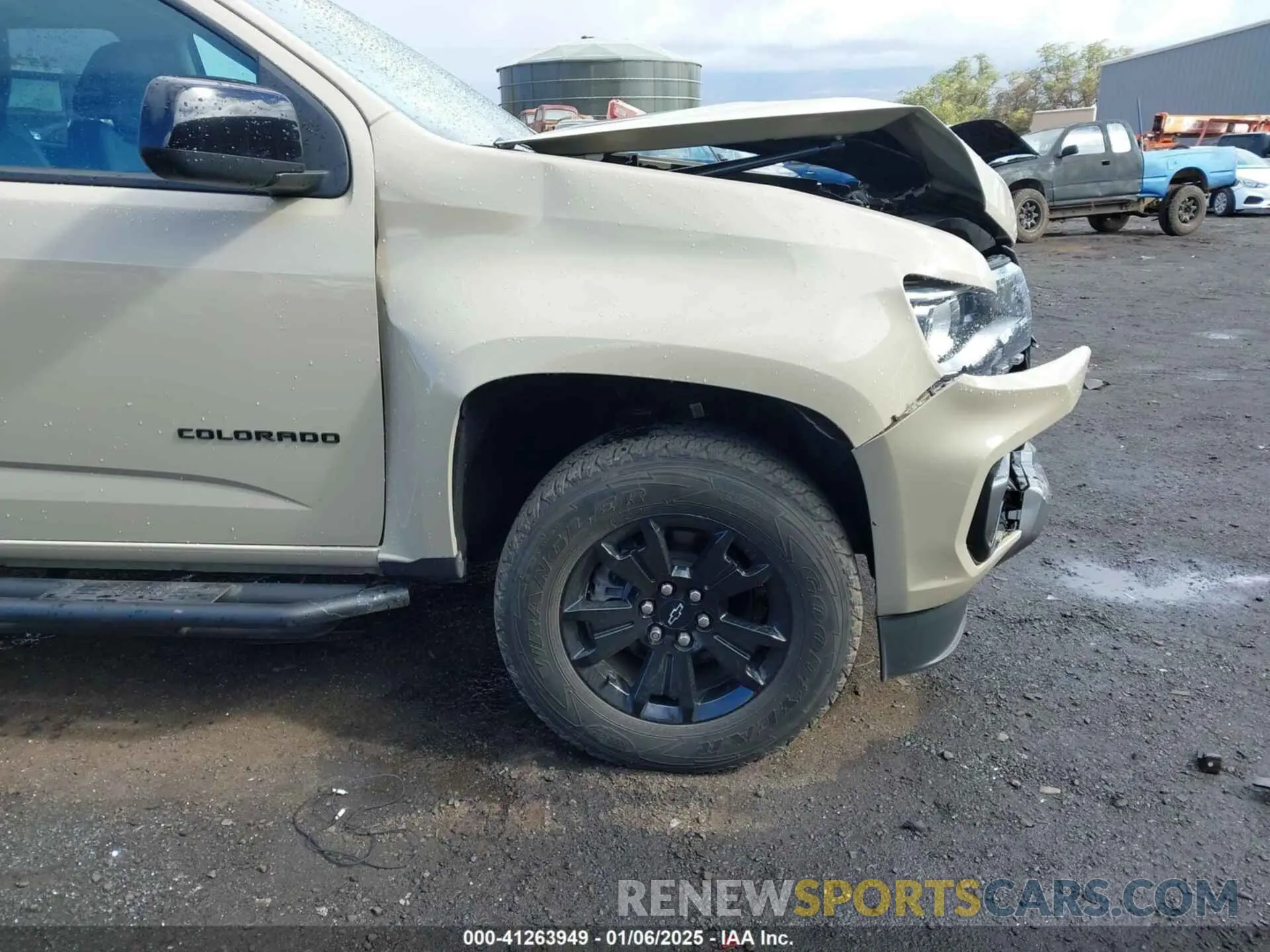 18 Photograph of a damaged car 1GCGTDEN3M1282541 CHEVROLET COLORADO 2021