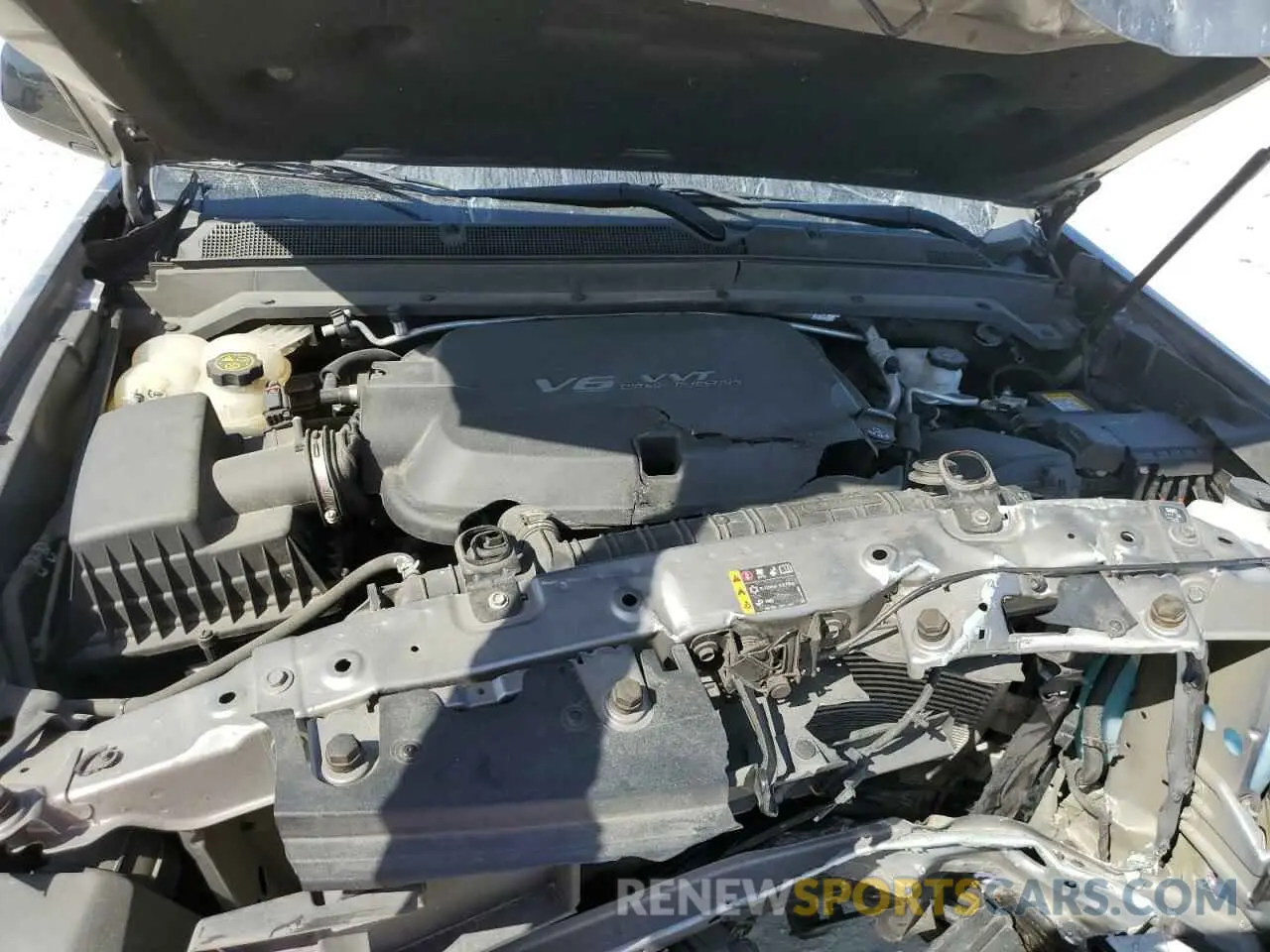 11 Photograph of a damaged car 1GCGTDEN4M1191469 CHEVROLET COLORADO 2021