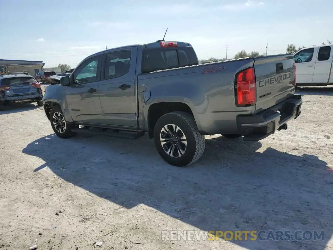2 Photograph of a damaged car 1GCGTDEN4M1191469 CHEVROLET COLORADO 2021