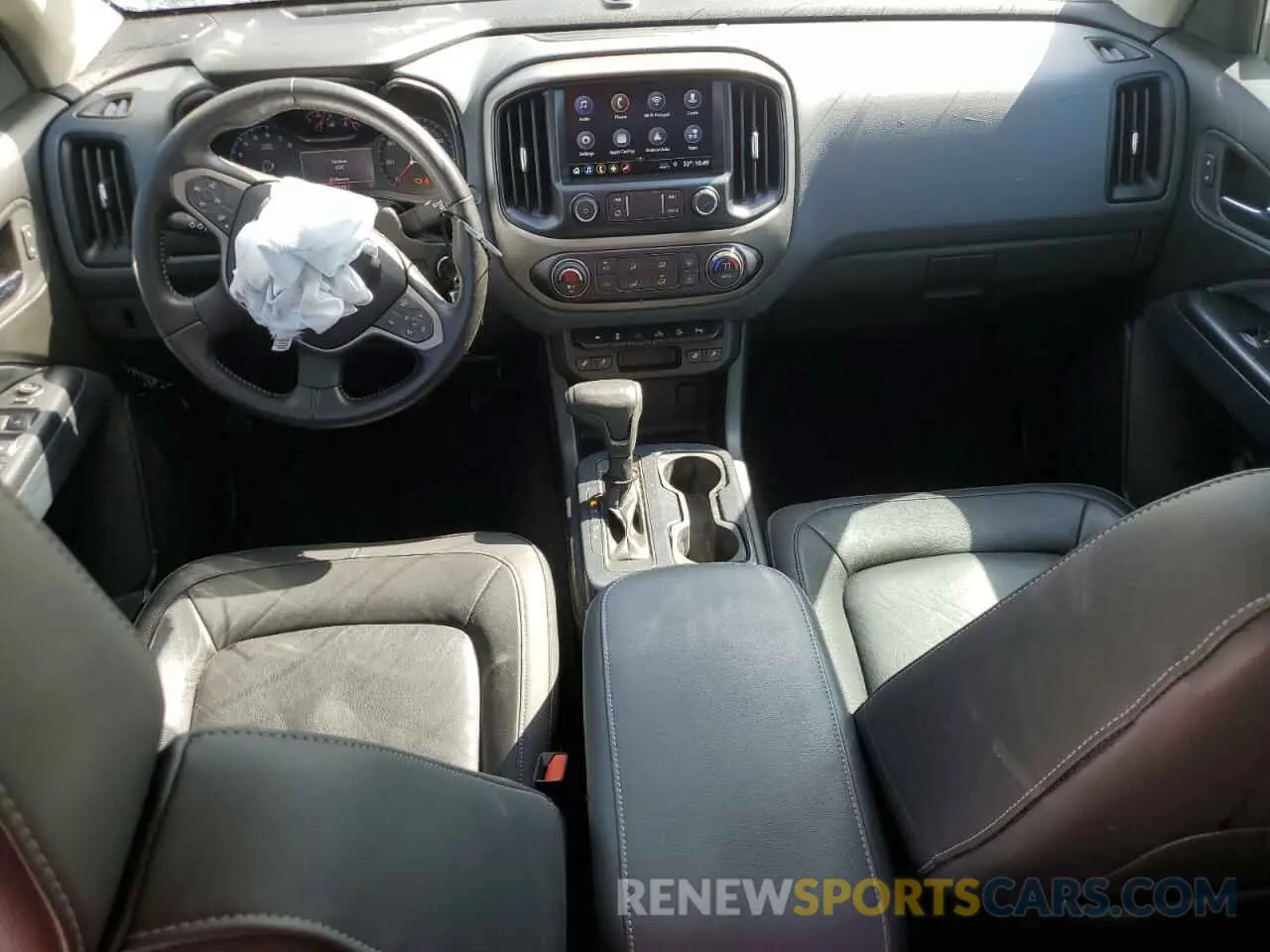 8 Photograph of a damaged car 1GCGTDEN4M1191469 CHEVROLET COLORADO 2021