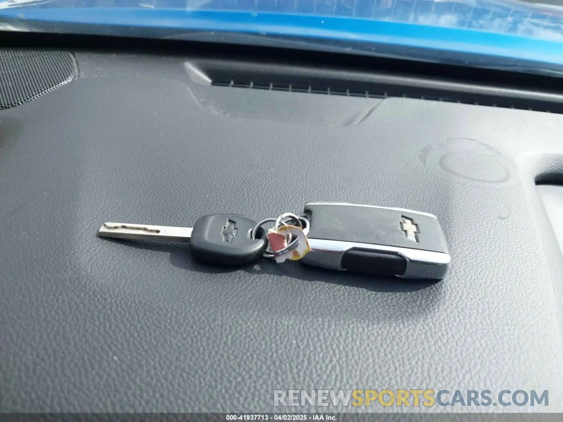 11 Photograph of a damaged car 1GCGTDEN4M1212479 CHEVROLET COLORADO 2021