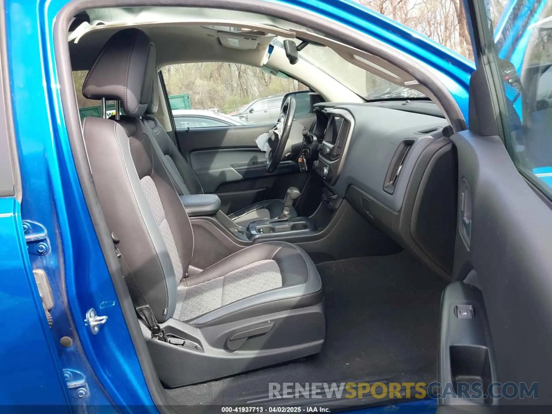 5 Photograph of a damaged car 1GCGTDEN4M1212479 CHEVROLET COLORADO 2021