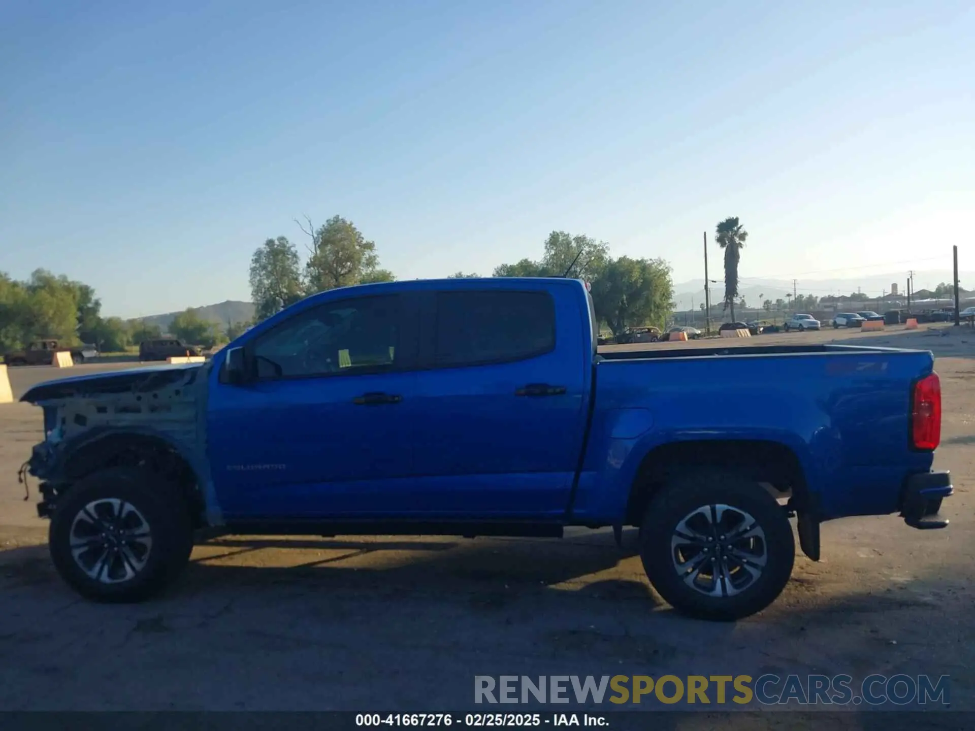 15 Photograph of a damaged car 1GCGTDEN6M1264115 CHEVROLET COLORADO 2021
