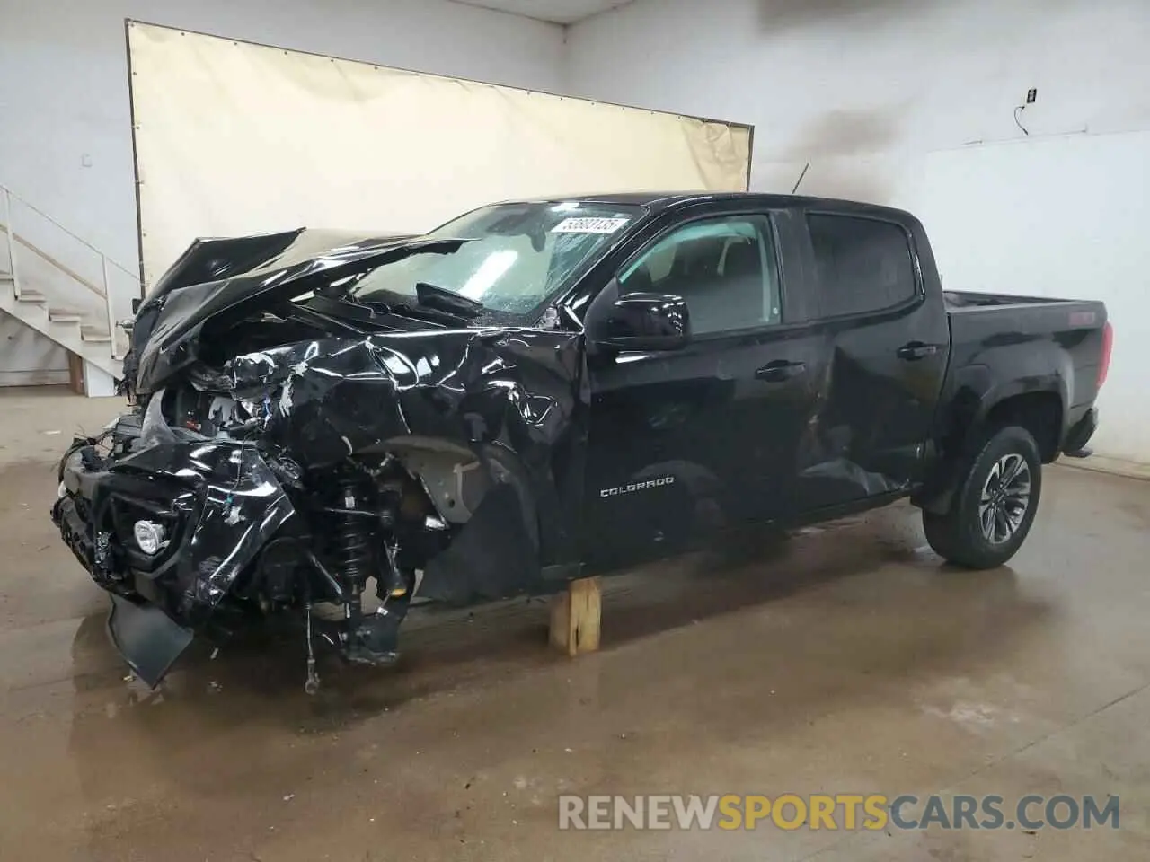 1 Photograph of a damaged car 1GCGTDEN8M1158037 CHEVROLET COLORADO 2021