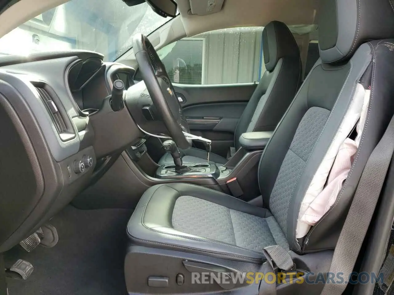 7 Photograph of a damaged car 1GCGTDEN8M1245226 CHEVROLET COLORADO 2021