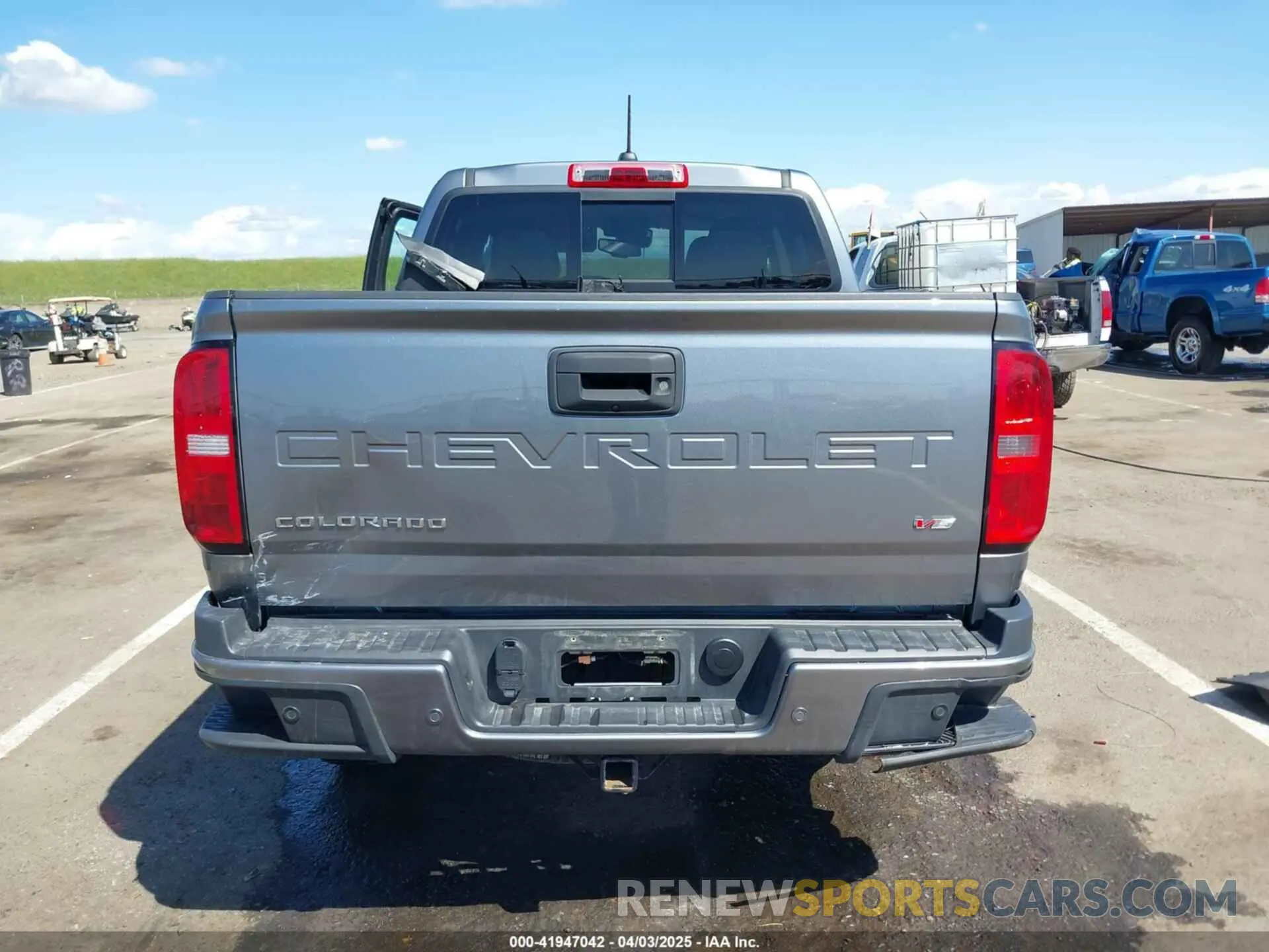 16 Photograph of a damaged car 1GCGTDEN9M1249916 CHEVROLET COLORADO 2021