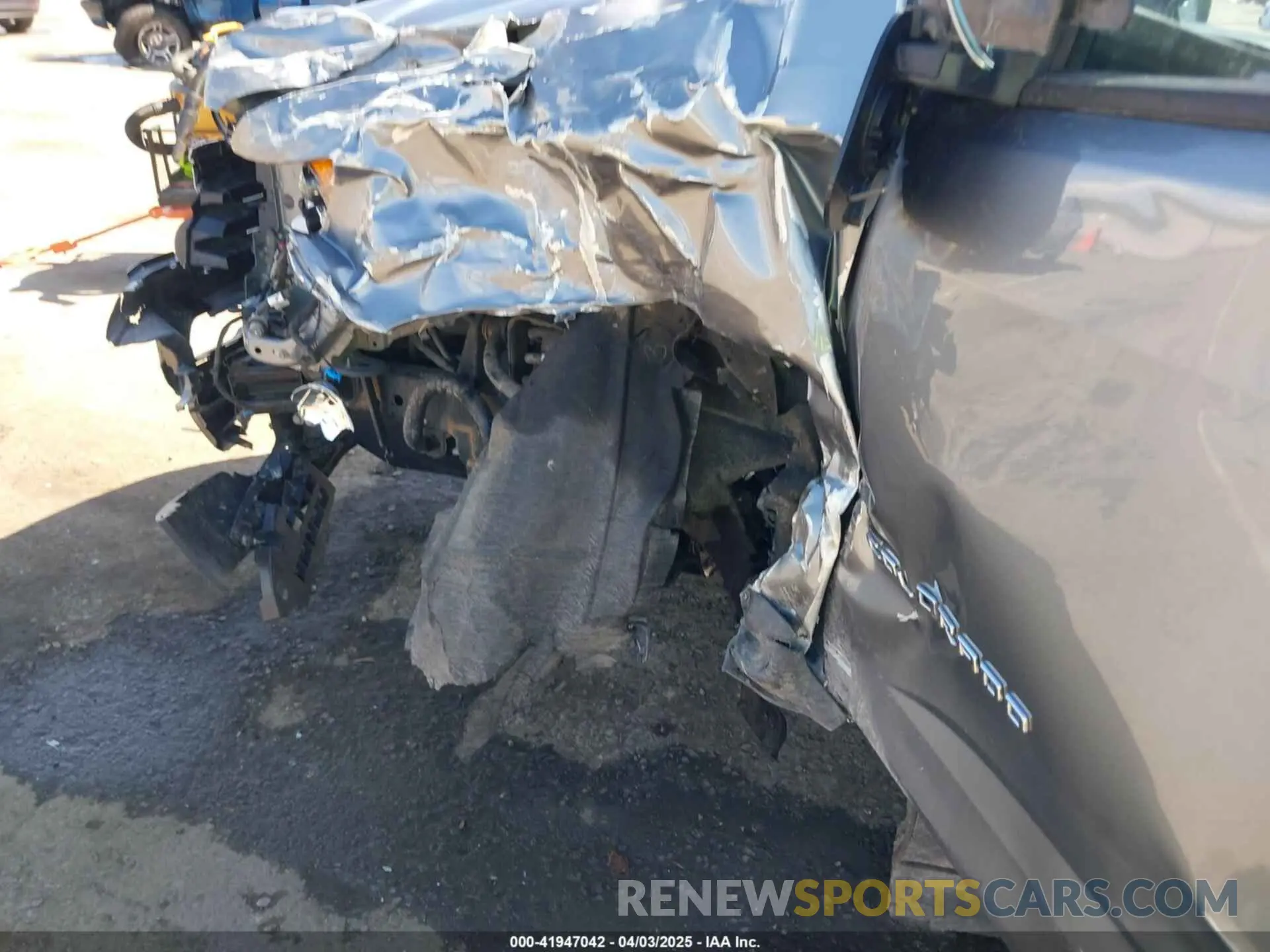 6 Photograph of a damaged car 1GCGTDEN9M1249916 CHEVROLET COLORADO 2021