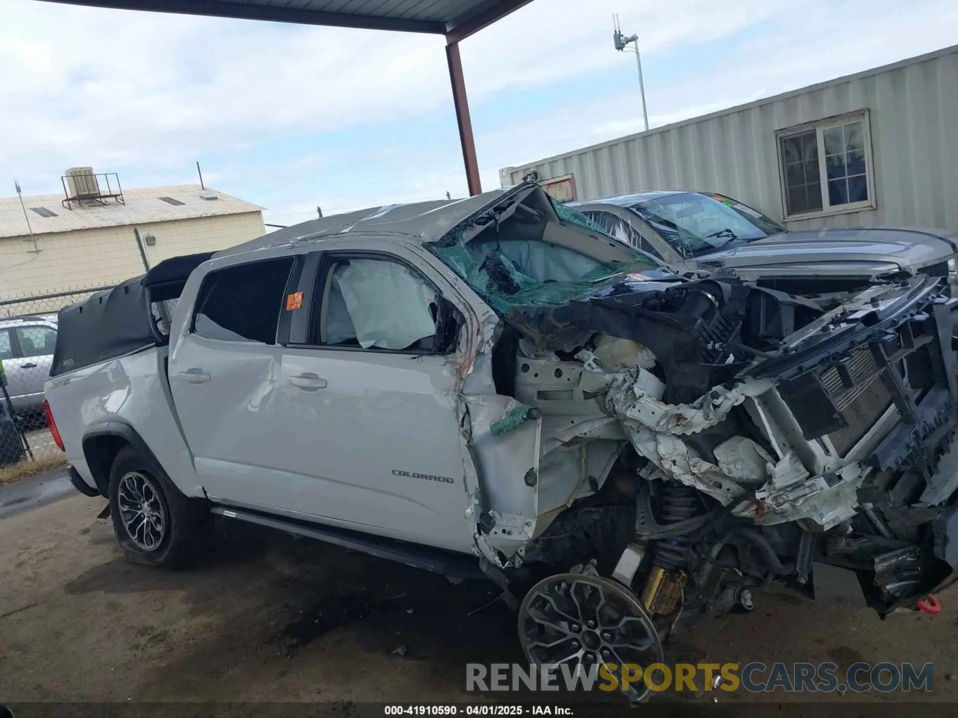 14 Photograph of a damaged car 1GCGTEEN1M1299246 CHEVROLET COLORADO 2021