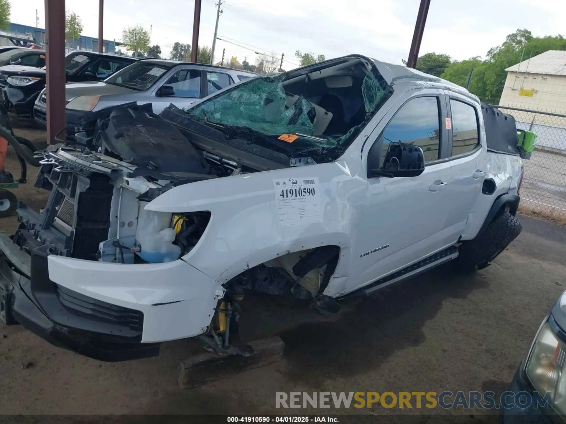 2 Photograph of a damaged car 1GCGTEEN1M1299246 CHEVROLET COLORADO 2021