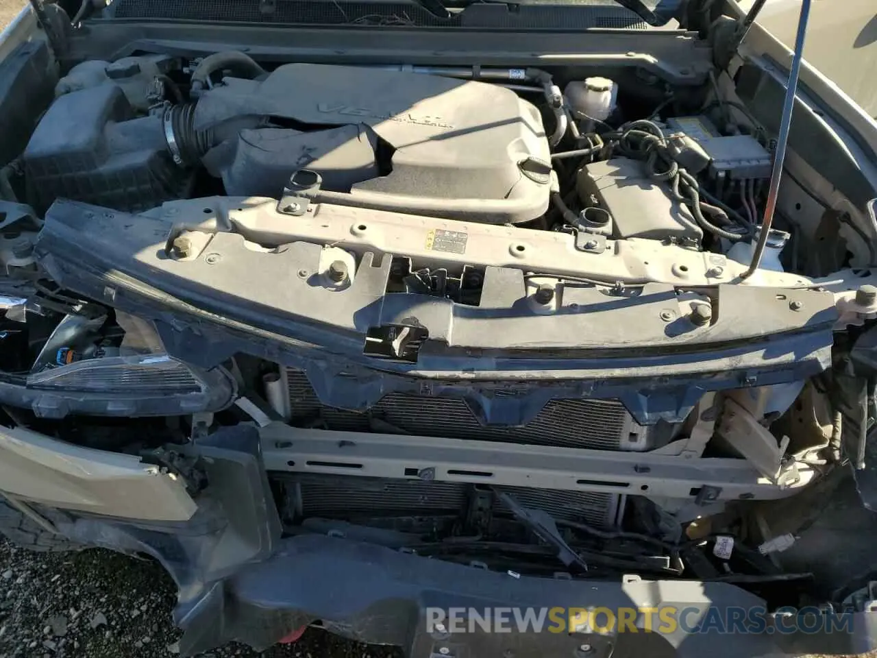 11 Photograph of a damaged car 1GCGTEEN2M1131888 CHEVROLET COLORADO 2021