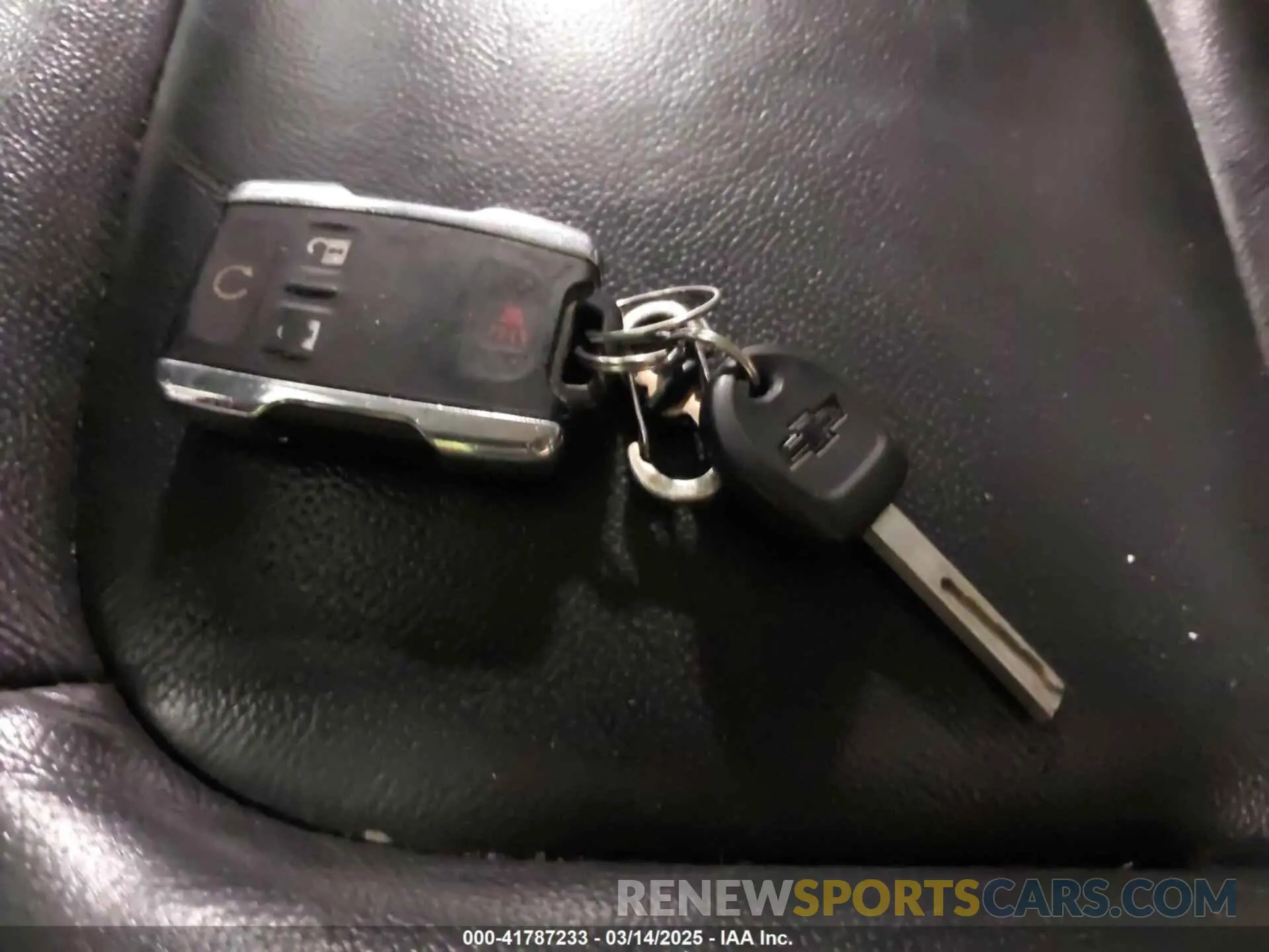 11 Photograph of a damaged car 1GCGTEENXM1117981 CHEVROLET COLORADO 2021