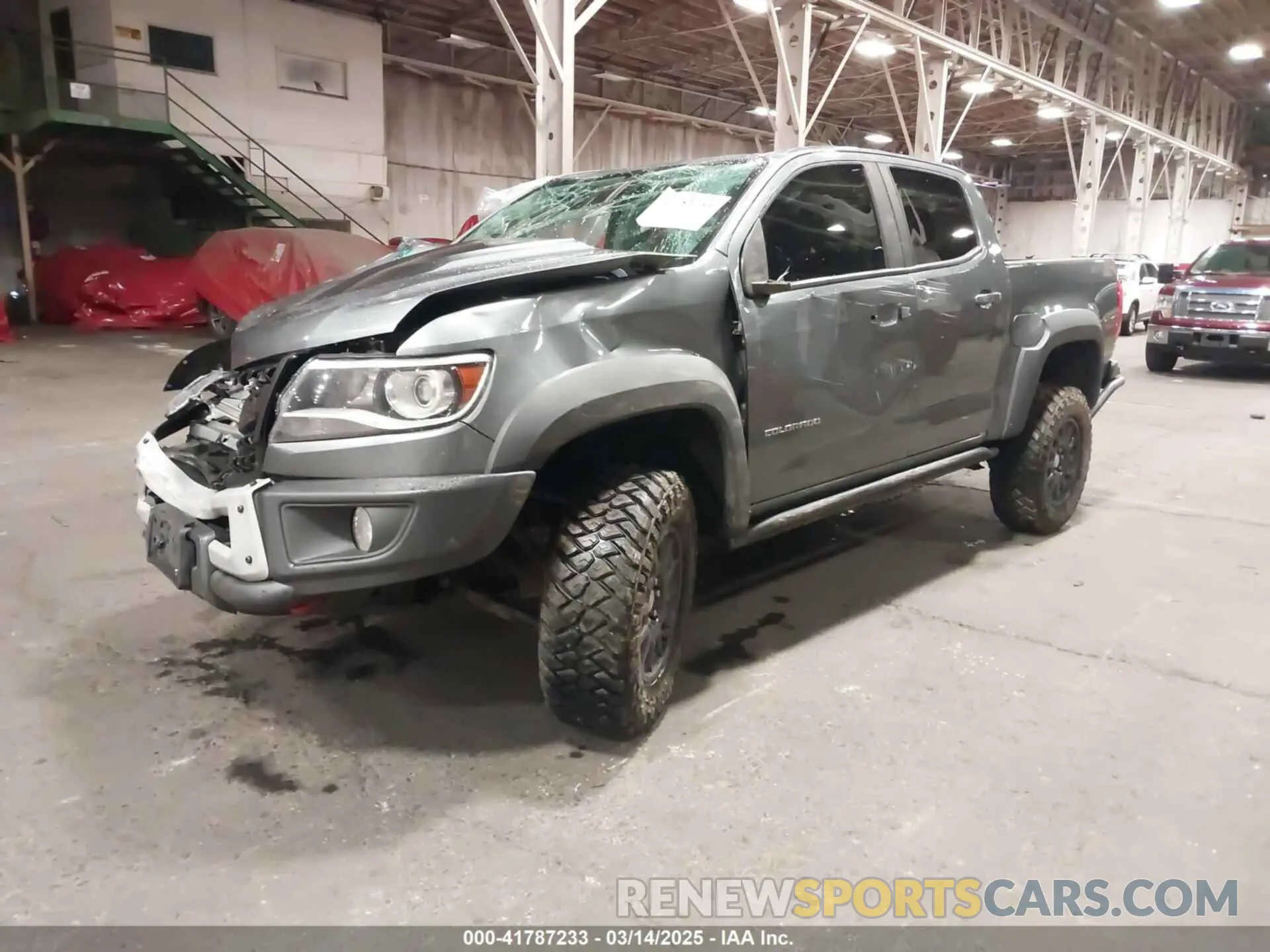 2 Photograph of a damaged car 1GCGTEENXM1117981 CHEVROLET COLORADO 2021