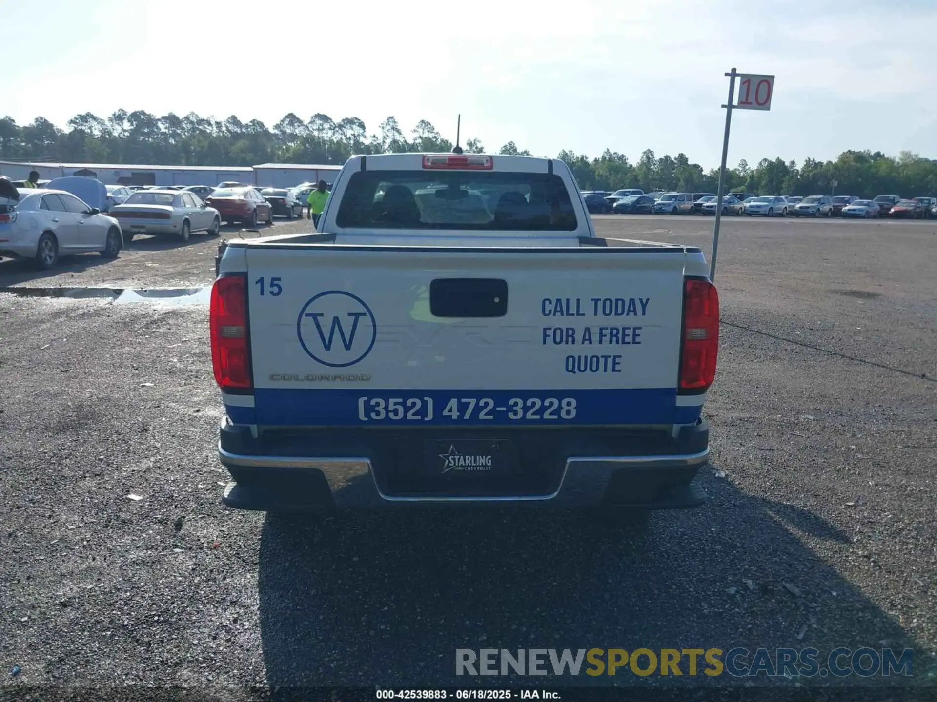 16 Photograph of a damaged car 1GCHSBEA1M1280750 CHEVROLET COLORADO 2021