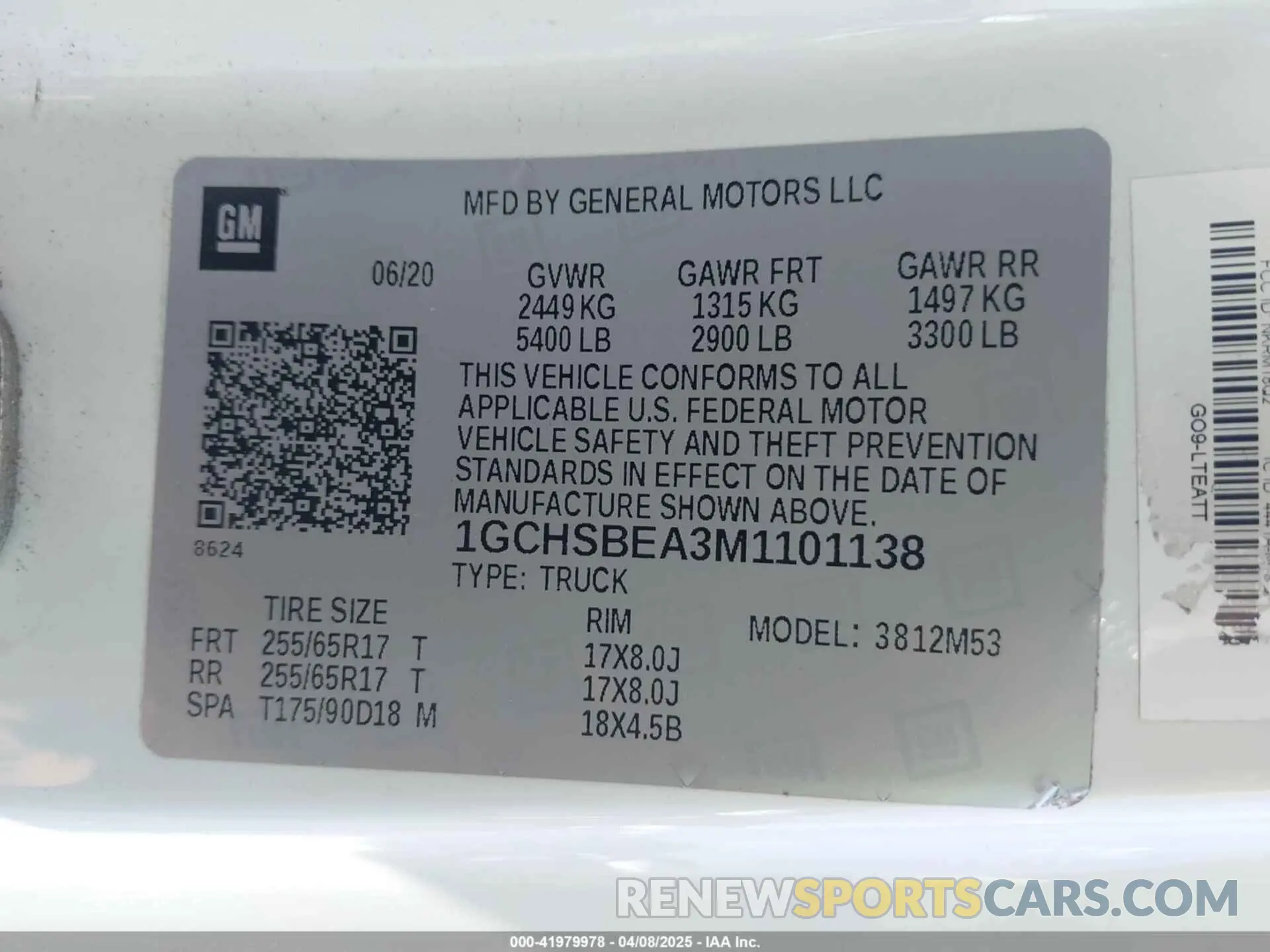 9 Photograph of a damaged car 1GCHSBEA3M1101138 CHEVROLET COLORADO 2021