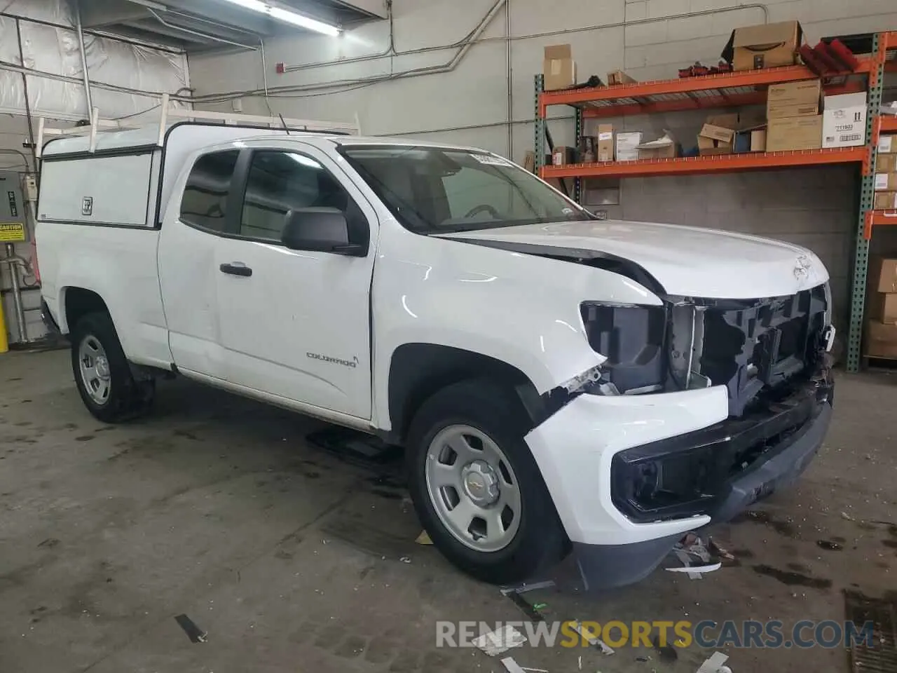 4 Photograph of a damaged car 1GCHSBEA3M1208349 CHEVROLET COLORADO 2021