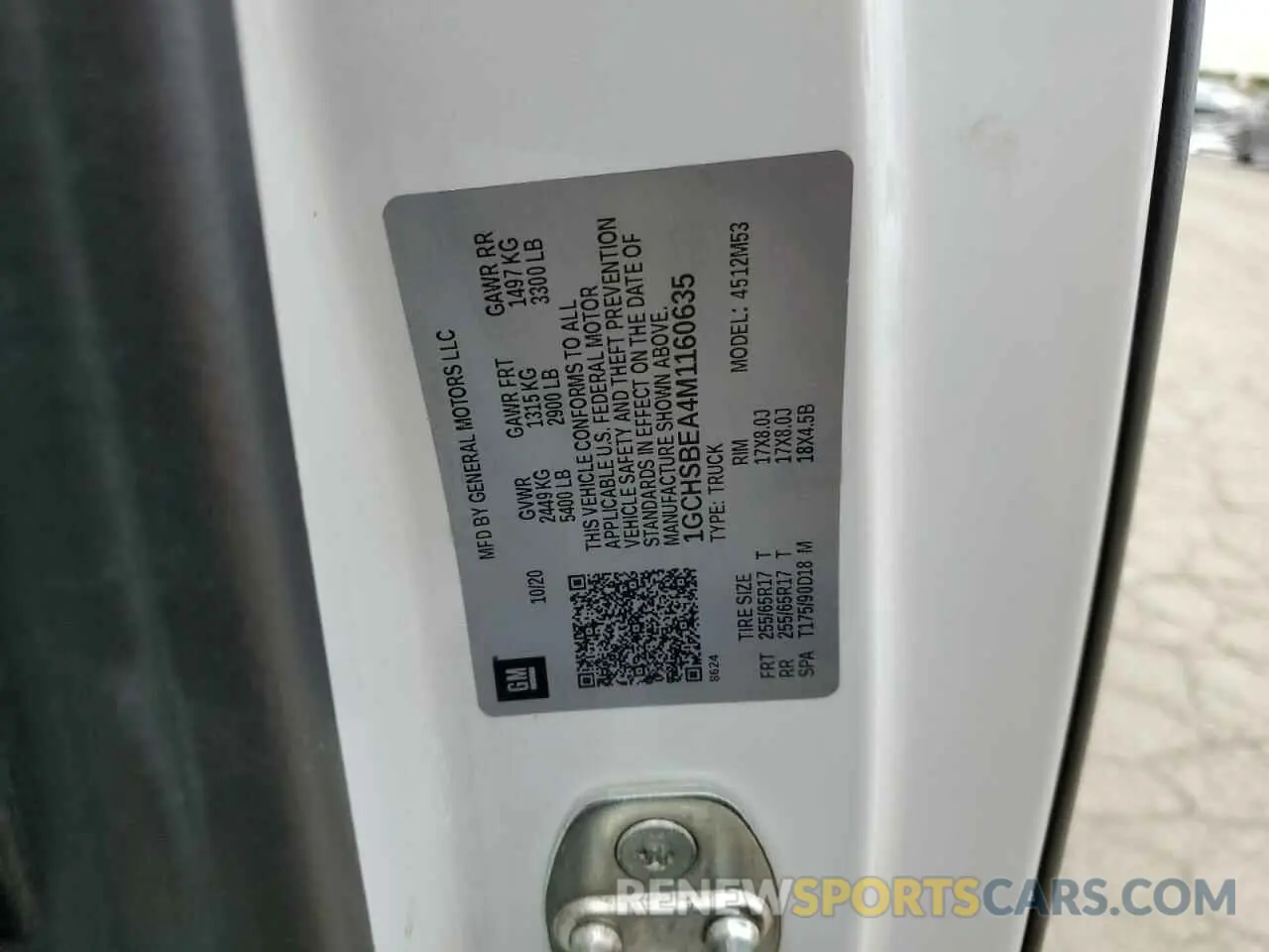 12 Photograph of a damaged car 1GCHSBEA4M1160635 CHEVROLET COLORADO 2021