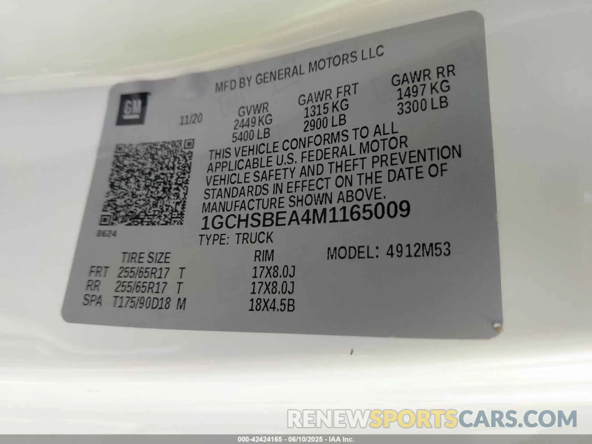 9 Photograph of a damaged car 1GCHSBEA4M1165009 CHEVROLET COLORADO 2021