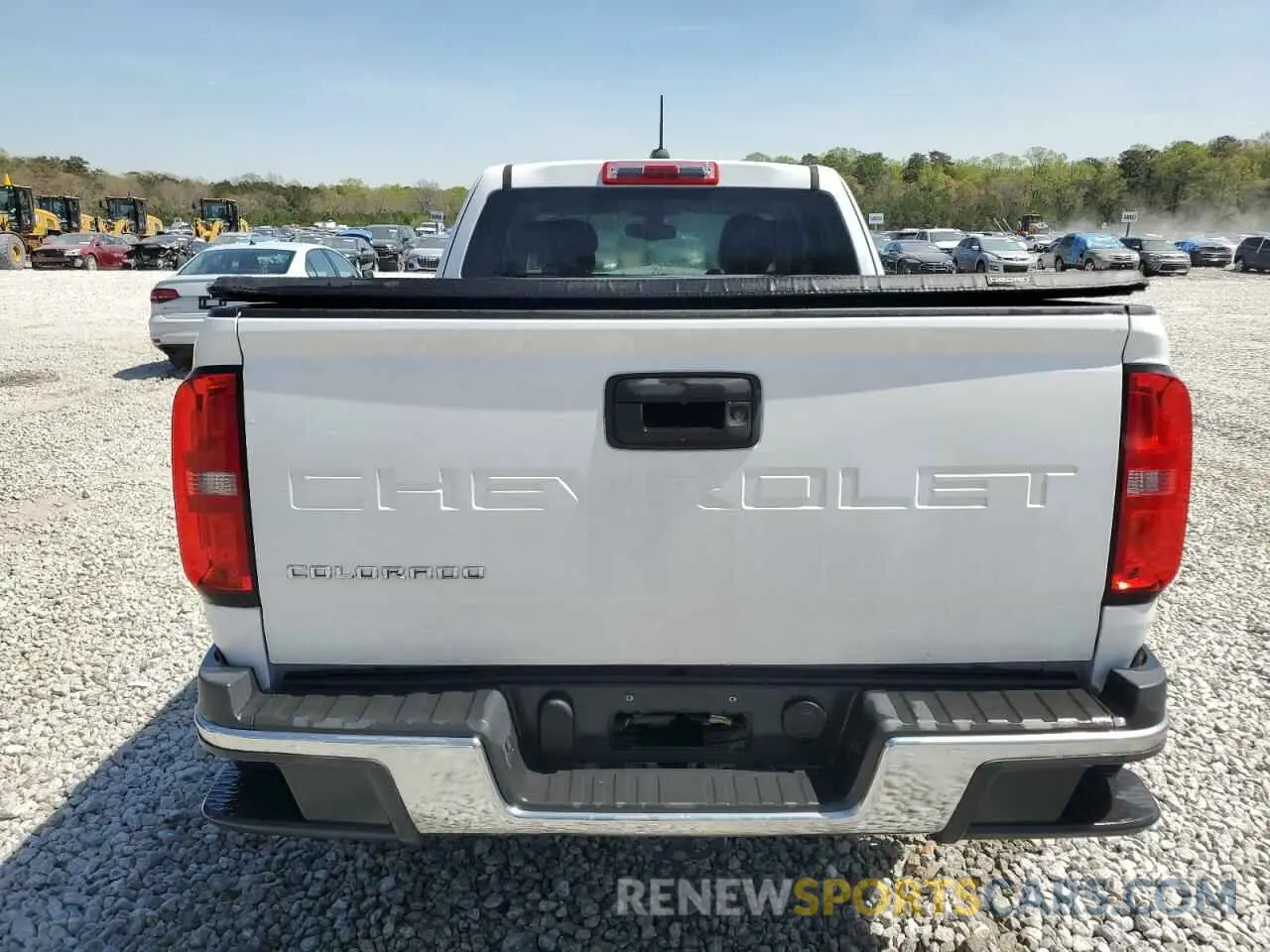 6 Photograph of a damaged car 1GCHSBEA5M1219126 CHEVROLET COLORADO 2021