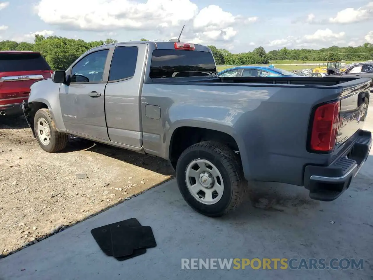 2 Photograph of a damaged car 1GCHSBEA7M1127516 CHEVROLET COLORADO 2021