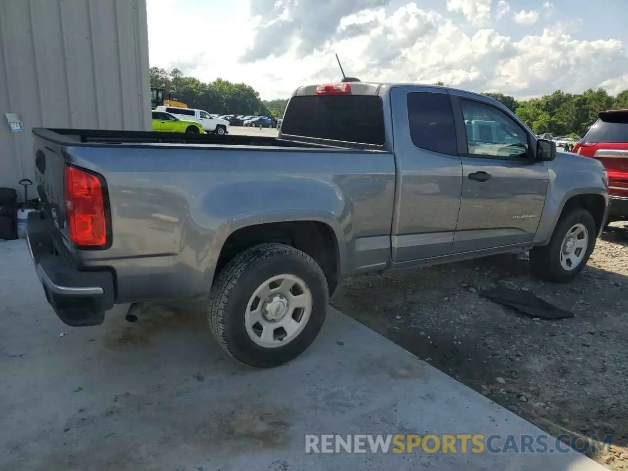 3 Photograph of a damaged car 1GCHSBEA7M1127516 CHEVROLET COLORADO 2021